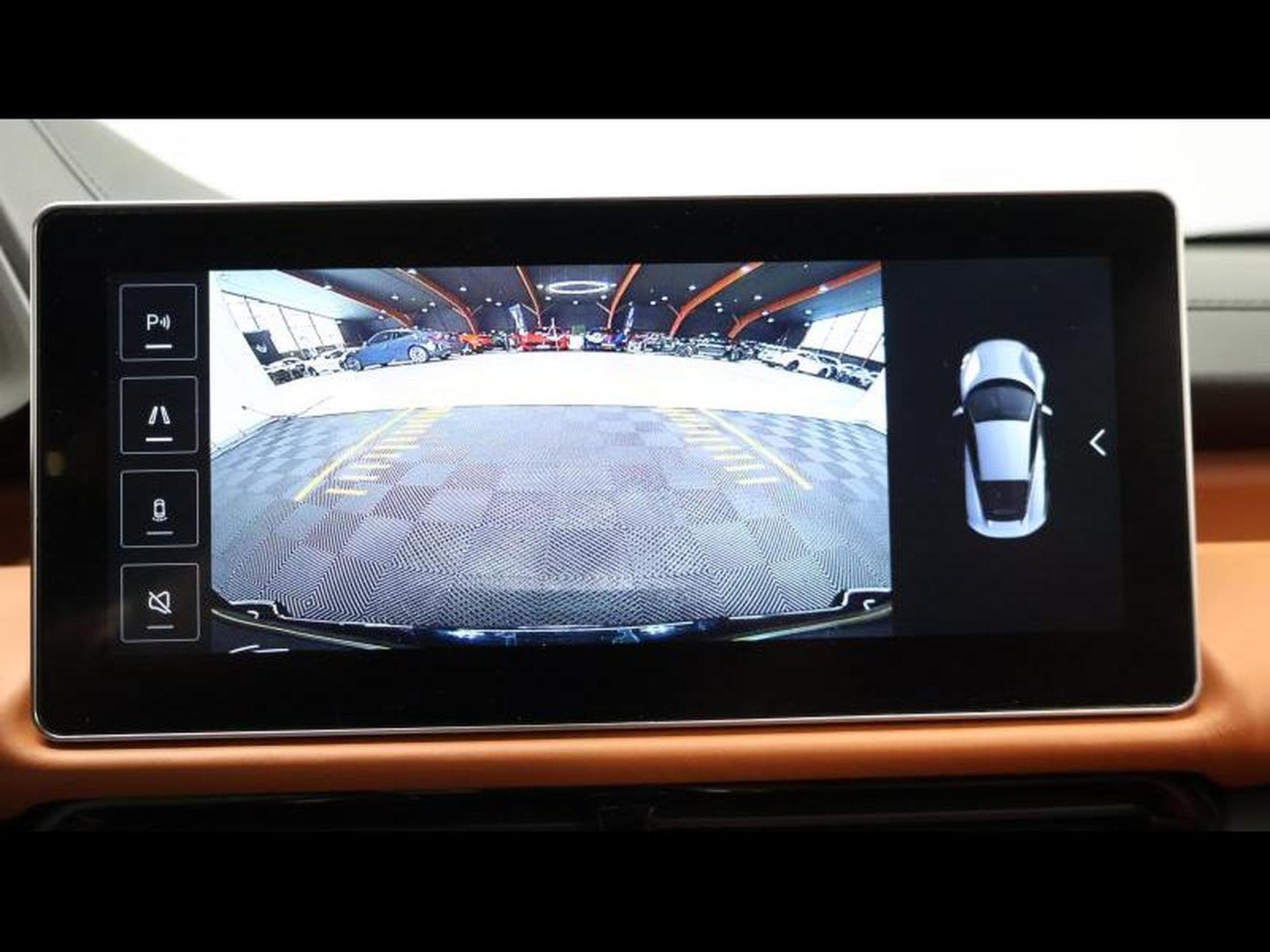Lotus Emira 3.5 V6 405 First Edition (2022) - Foto 27