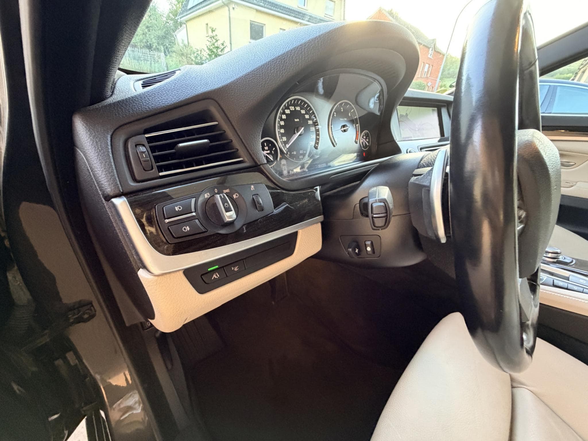 BMW 535 d xDrive Camera Head-UP 313CV (2012) - Photo 11