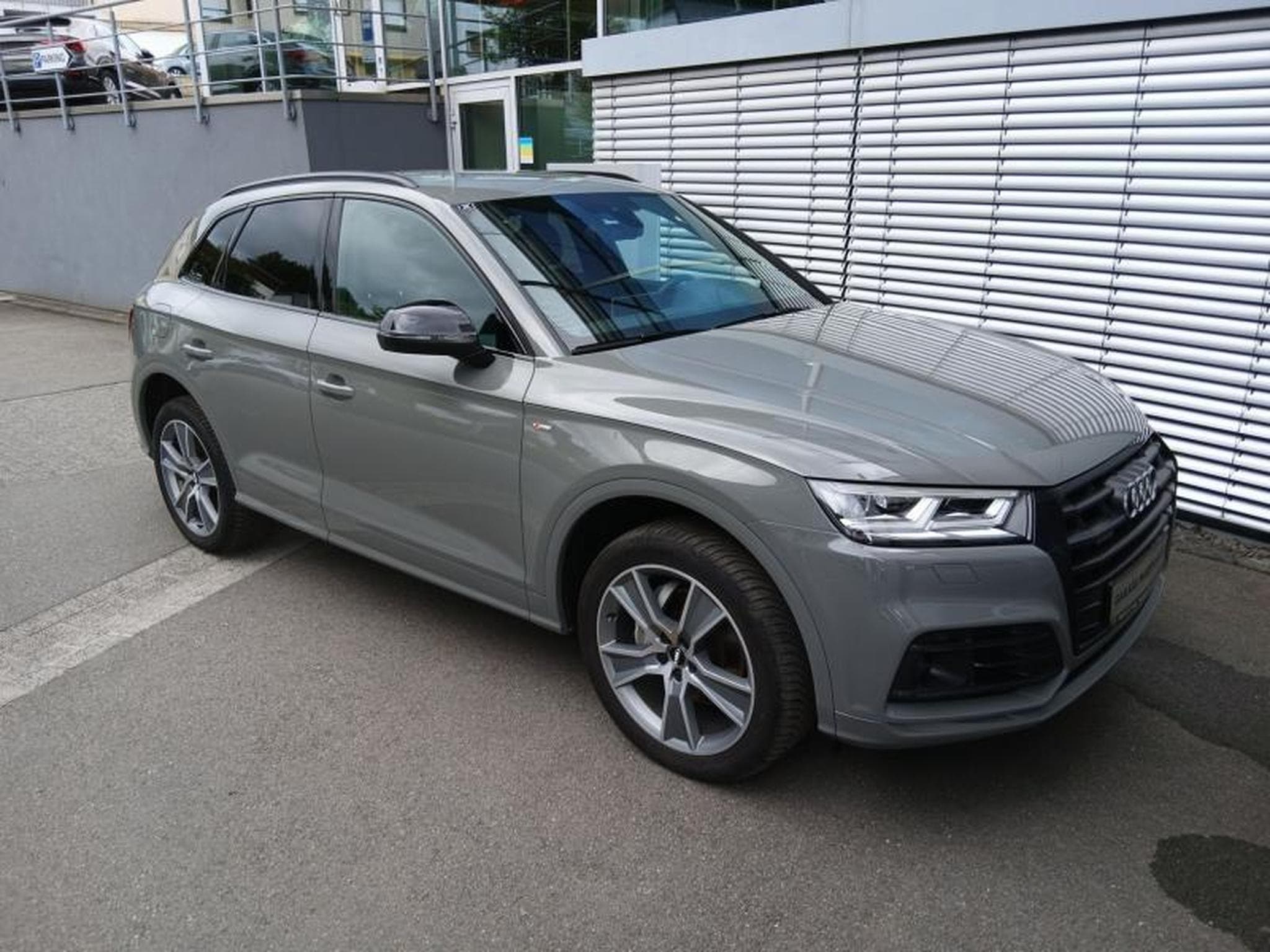 Audi Q5 Sport 40 TDI qauttro s-tronic (2020) - Photo 5