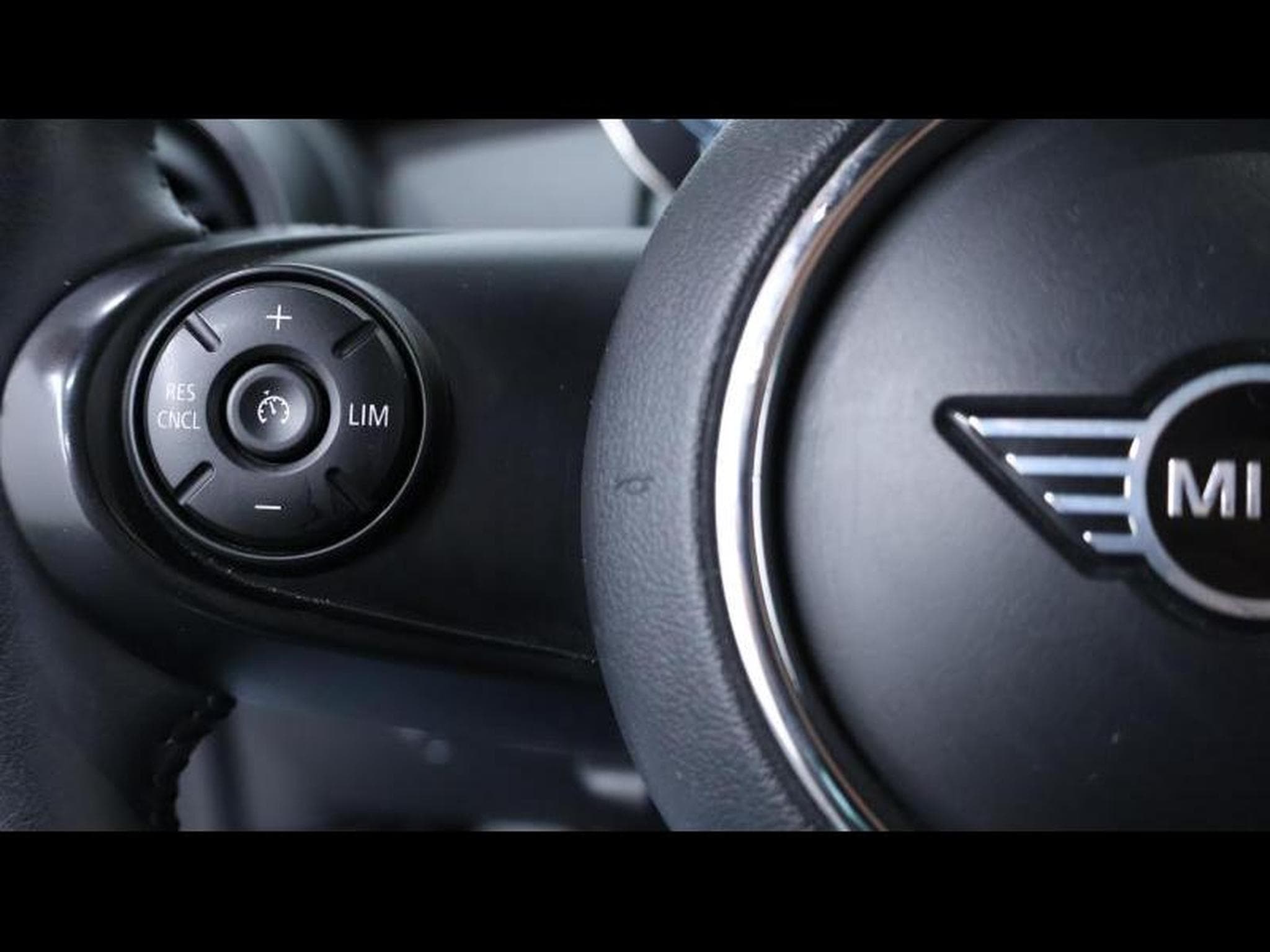 MINI Cooper 1.5 102ch steptronic (2020) - Photo 17