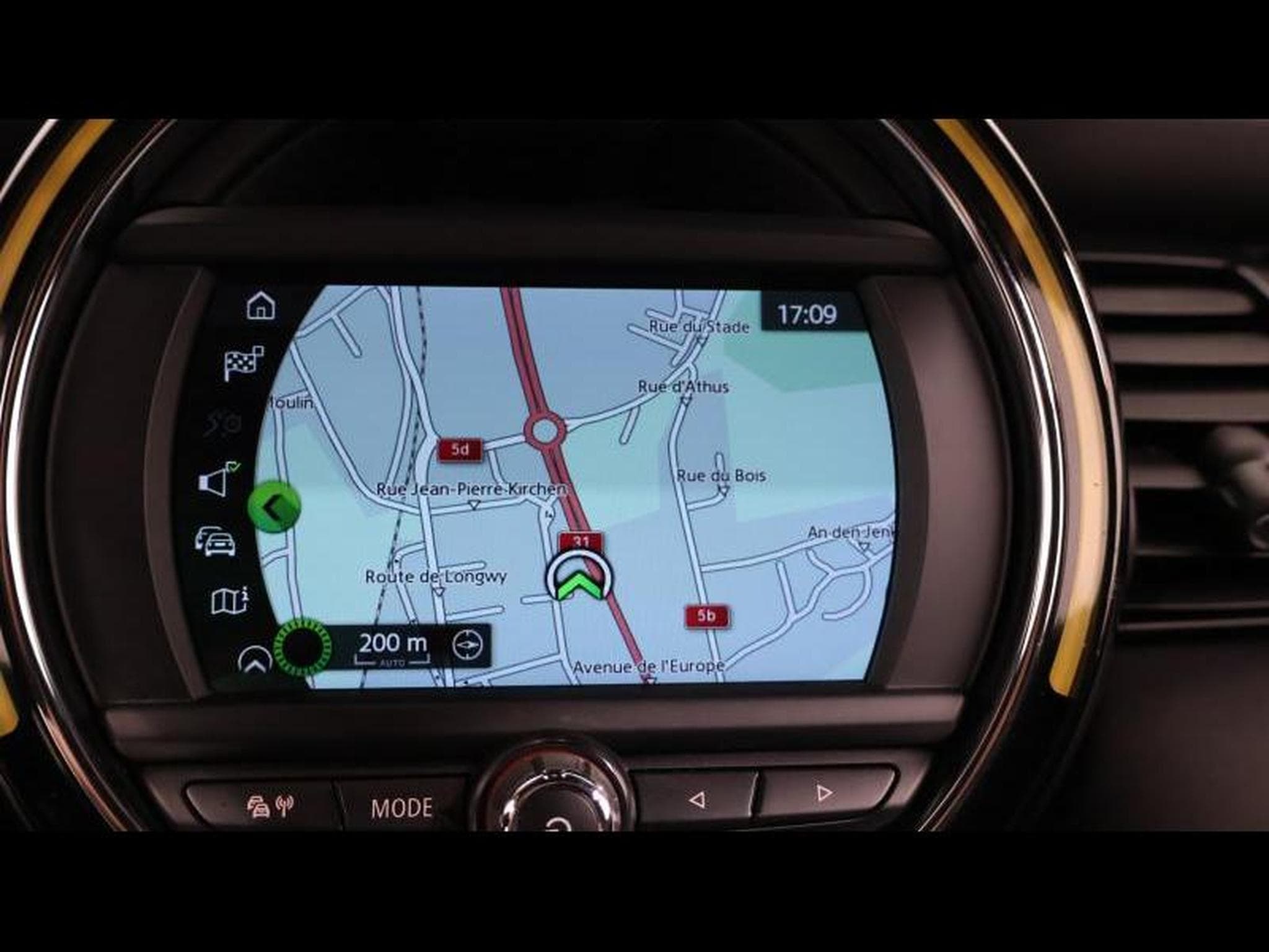 MINI Cooper 1.5 102ch steptronic (2020) - Photo 23