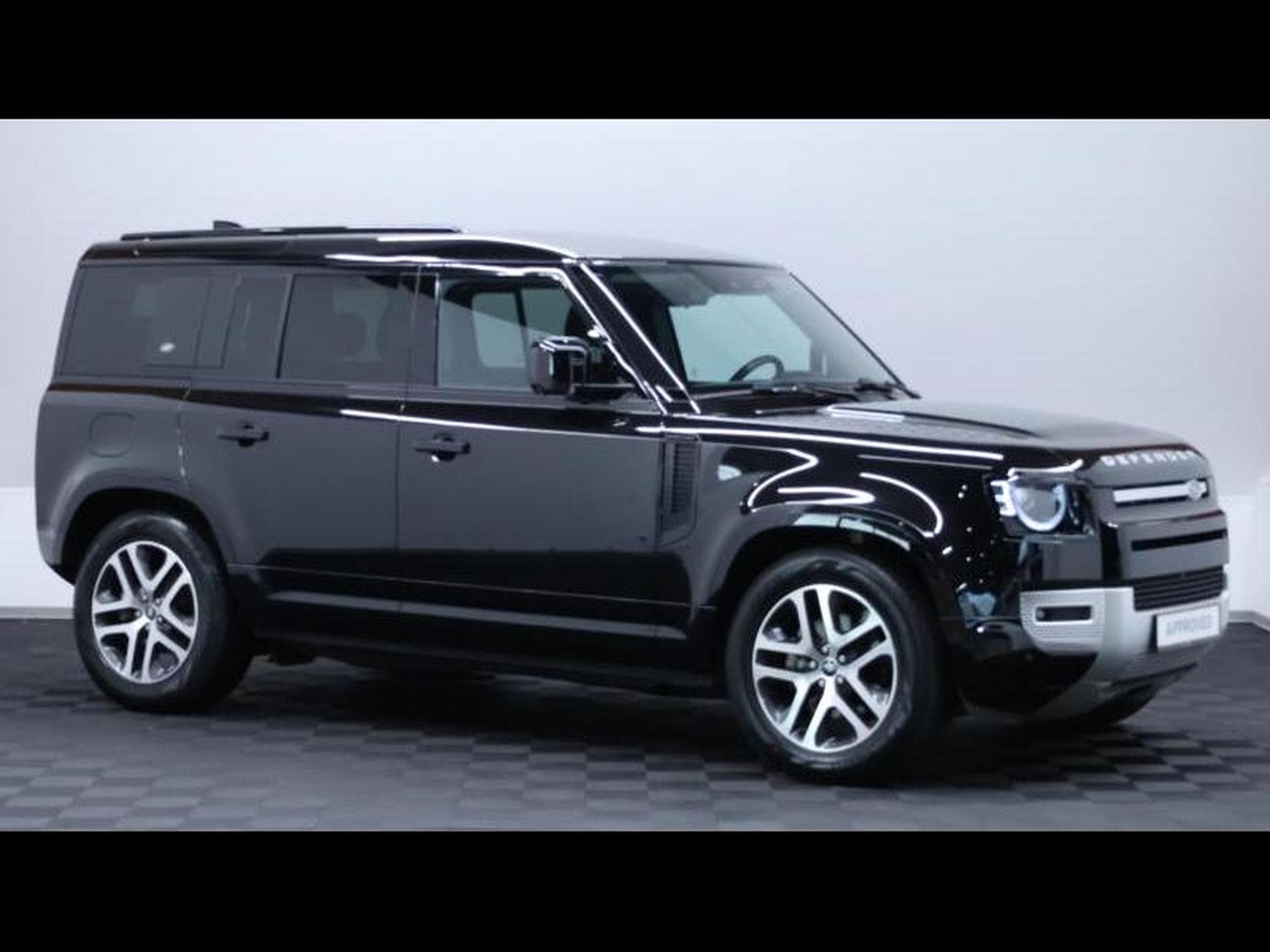 Land-Rover Defender D250 XS Edition Auto (2023) - Photo 3