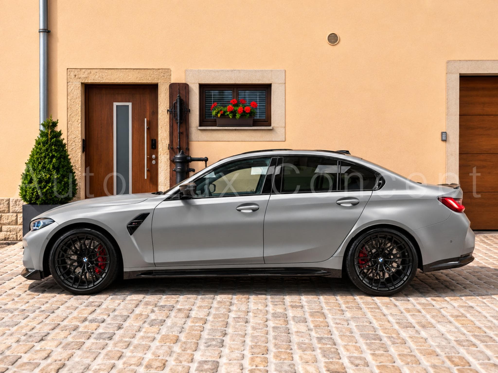 BMW M3 CS Berline (2023) - Photo 3