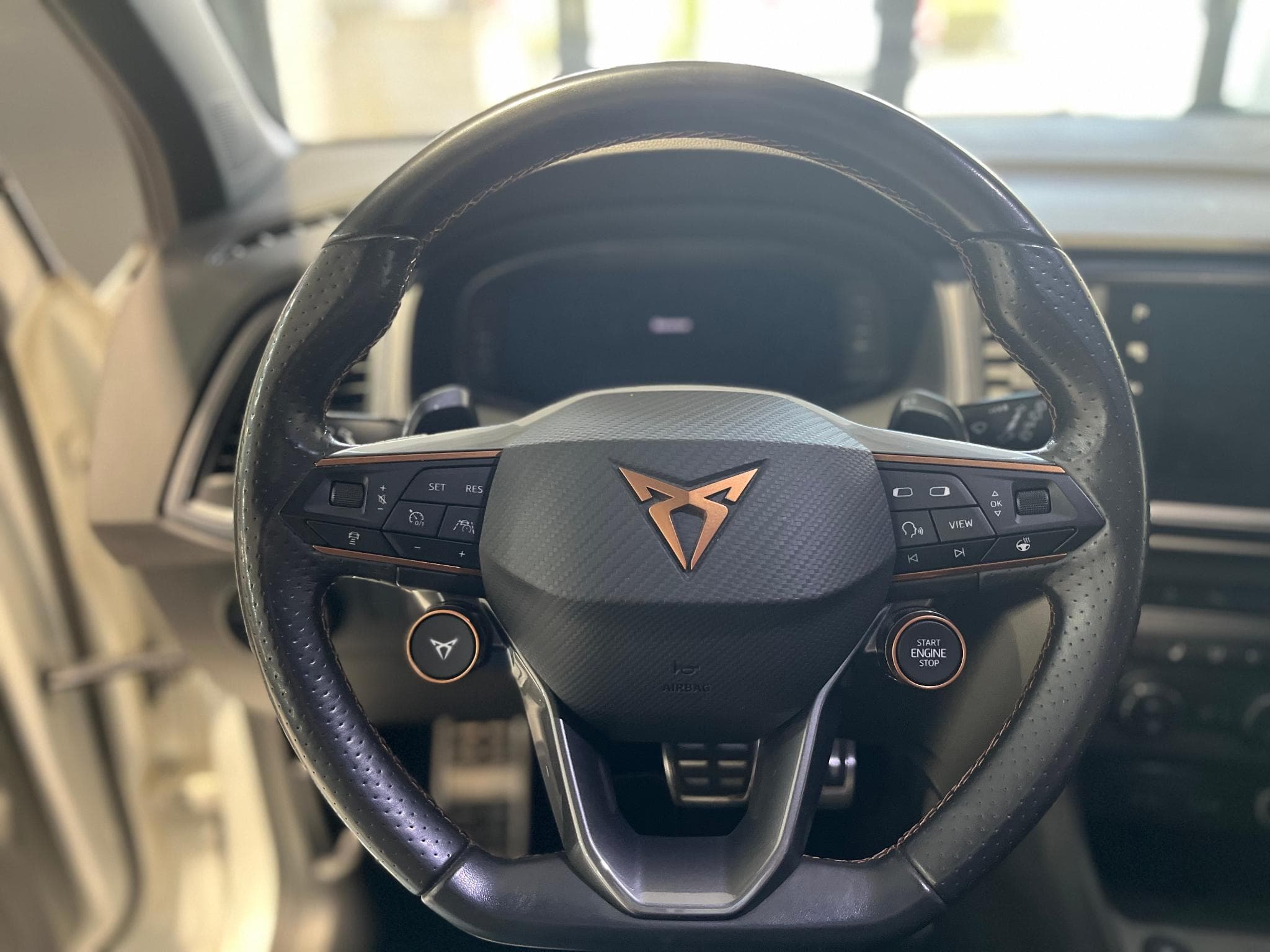 Cupra Ateca 2.0 TSI 300 4DRIVE DSG7*PANO*BEATS*VIRTUAL*360°CAMERA* (2021) - Photo 14
