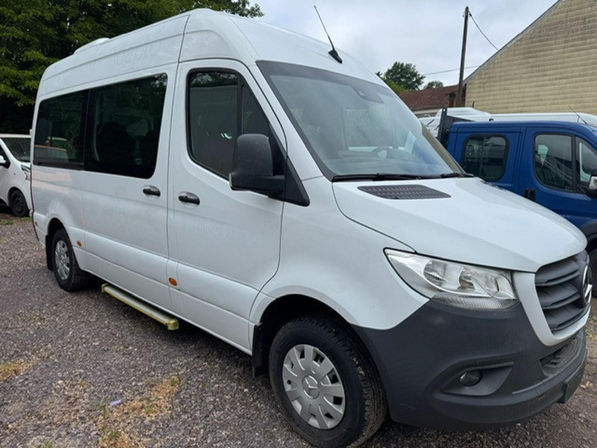 Mercedes Sprinter MERCEDES-BENZ SPRINTER 314 CDI 9 SITZER DOPPEL KLIMA LANE AS (2021) - Photo 3