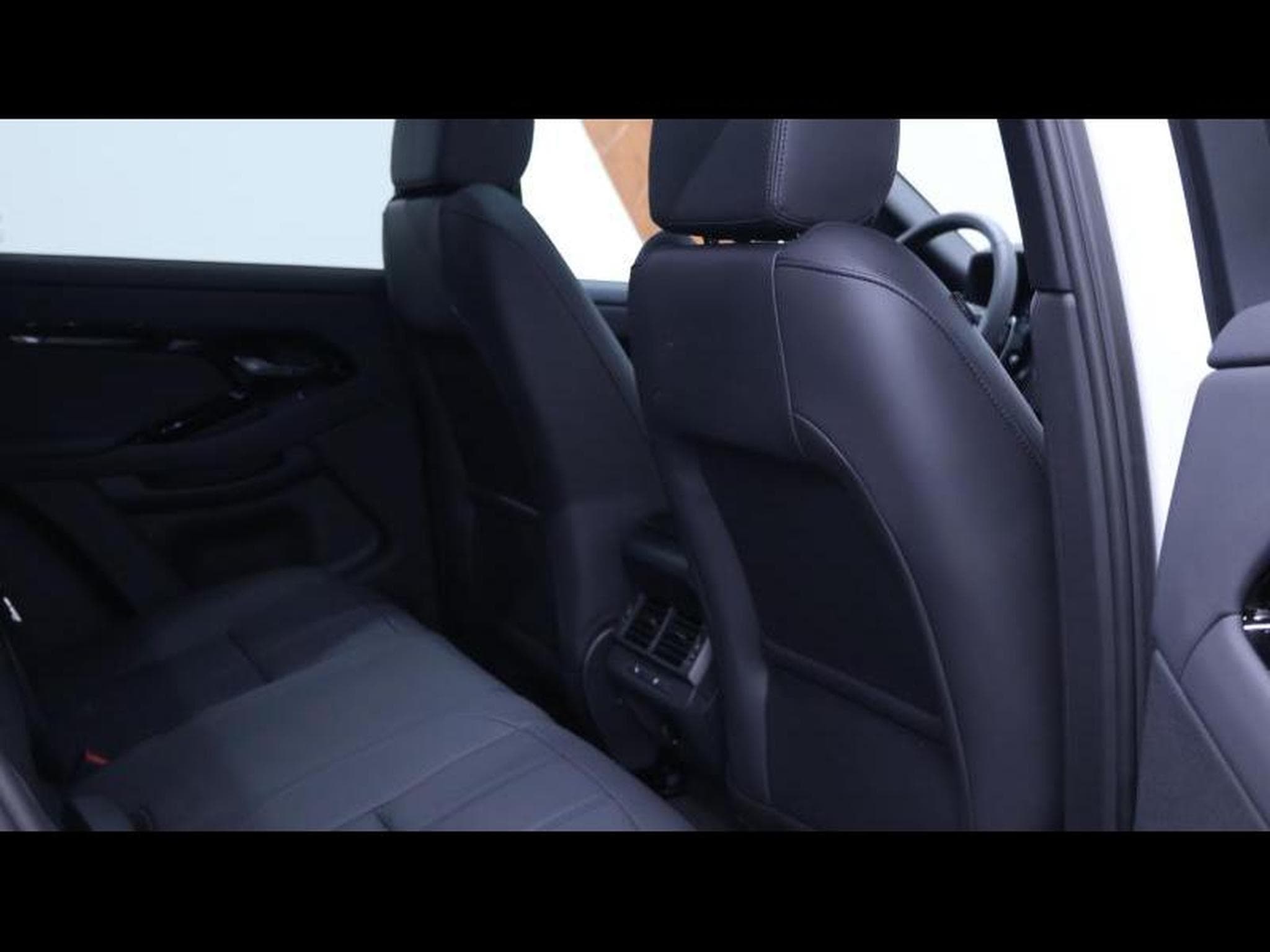 Land-Rover Range Rover Evoque P160 S (2026) - Photo 13