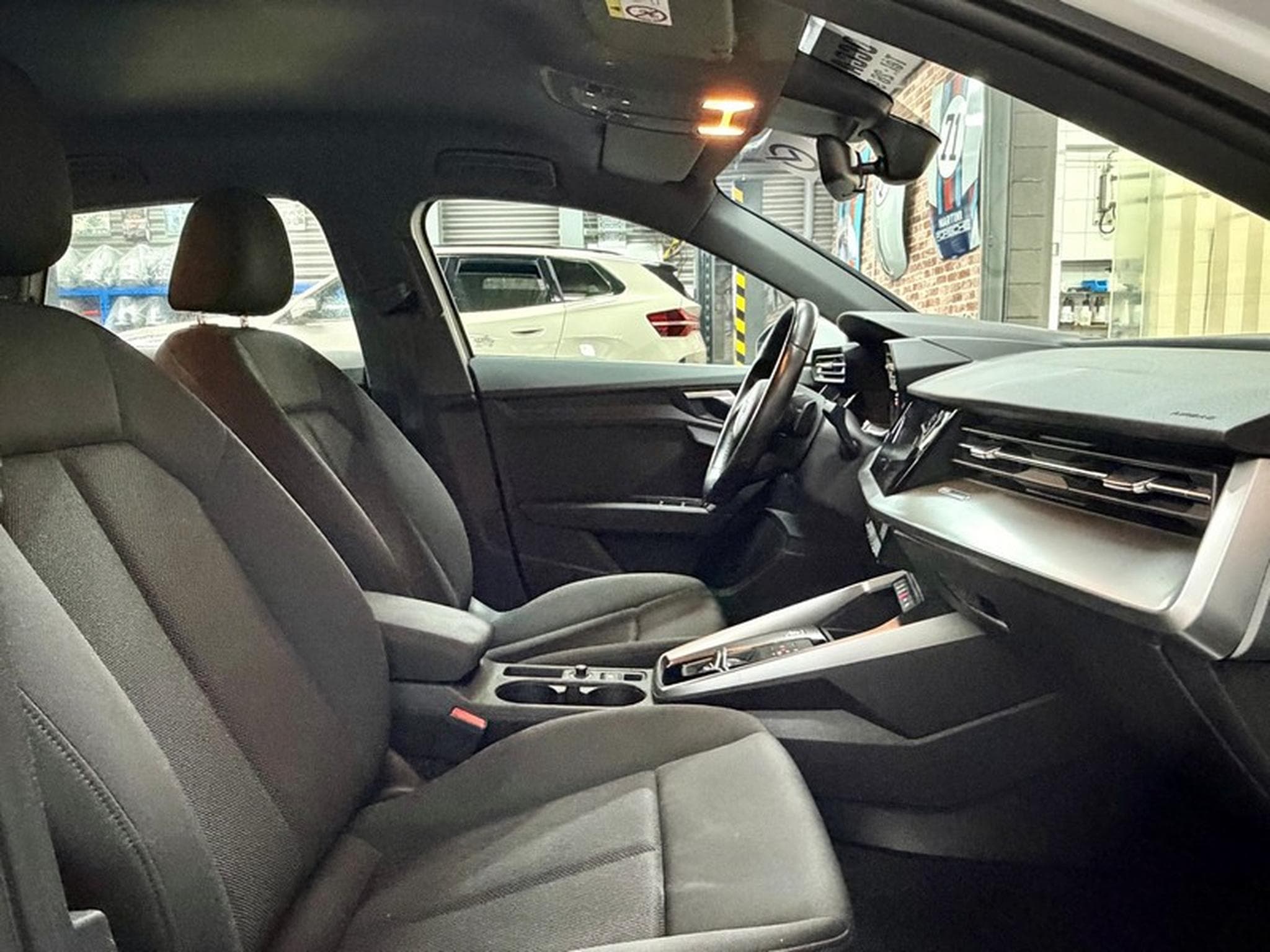 Audi A3 A3 Sportback 35 TFSi 150cv Auto ADVANCED (2021) - Photo 8