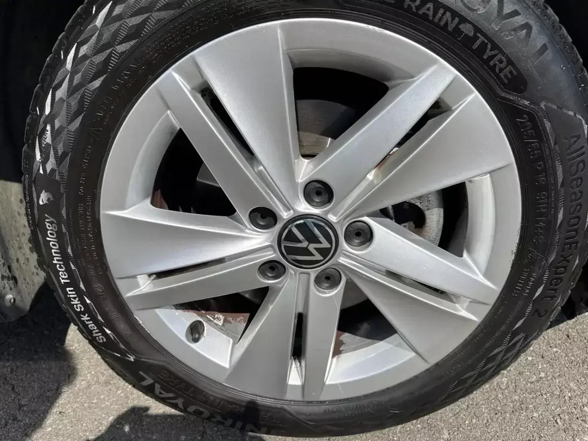 VW Golf STYLE 1.5L e TSI 150 cv  DSG7 (2020) - Photo 17