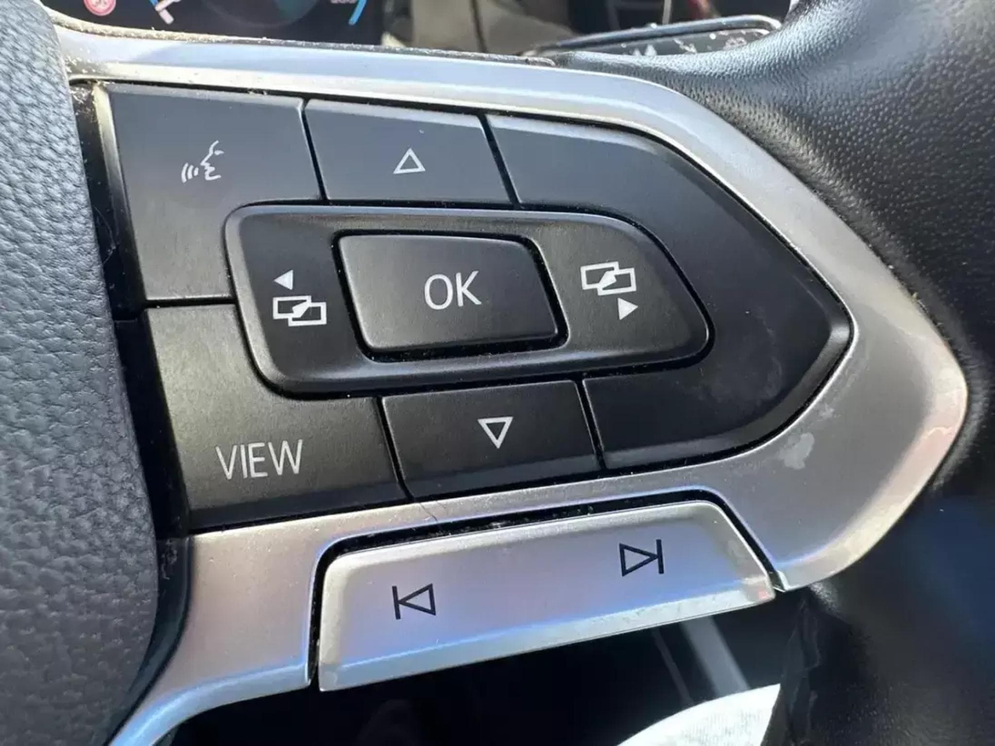 VW Golf STYLE 1.5L e TSI 150 cv  DSG7 (2020) - Photo 32