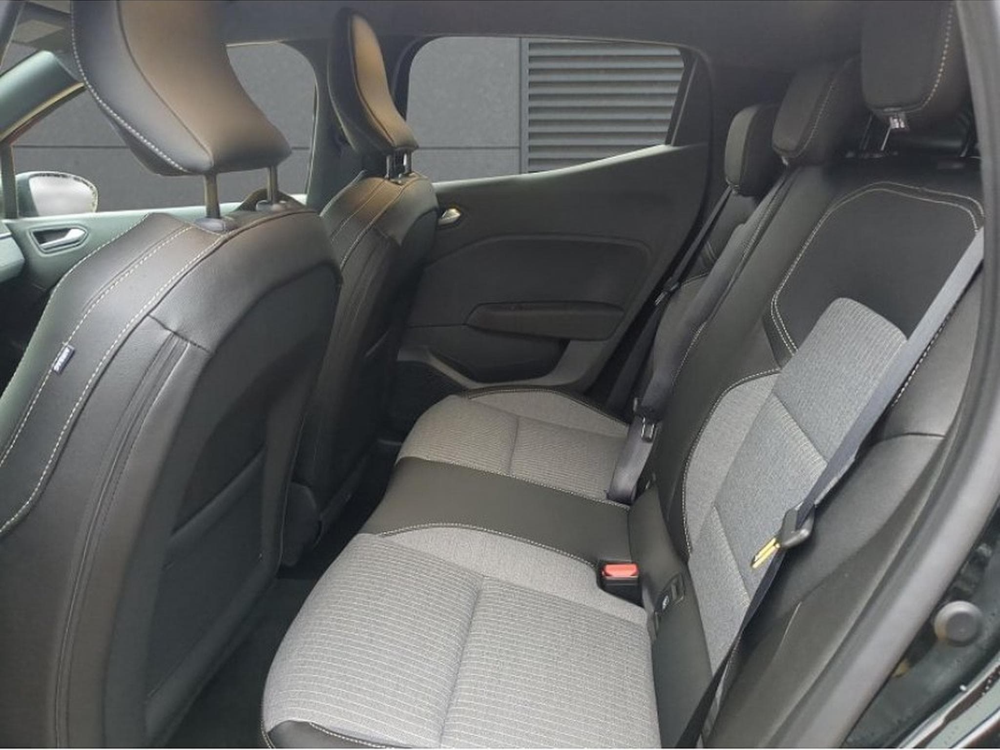 Renault Clio (2026) - Foto 6