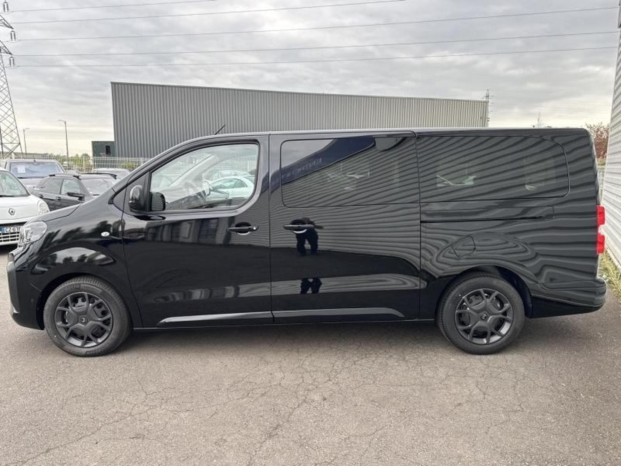 Citroën SpaceTourer XL 8 PLACES 2.2 L DIESEL 180CV EAT8 (2026) - Photo 6