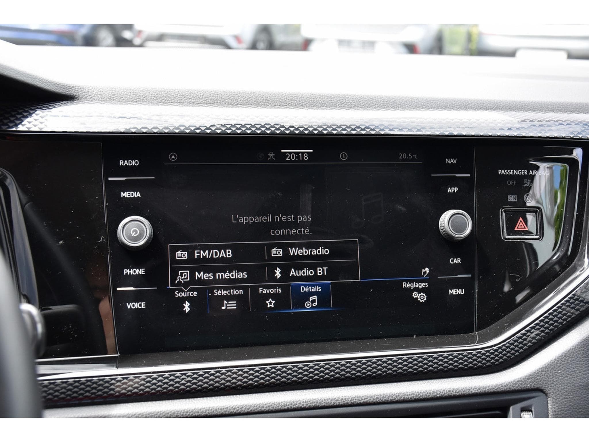 VW Taigo 1.0 TSI Life DSG ACC TRAVEL CAM KEYLESS JA17 1° MAIN (2025) - Foto 10