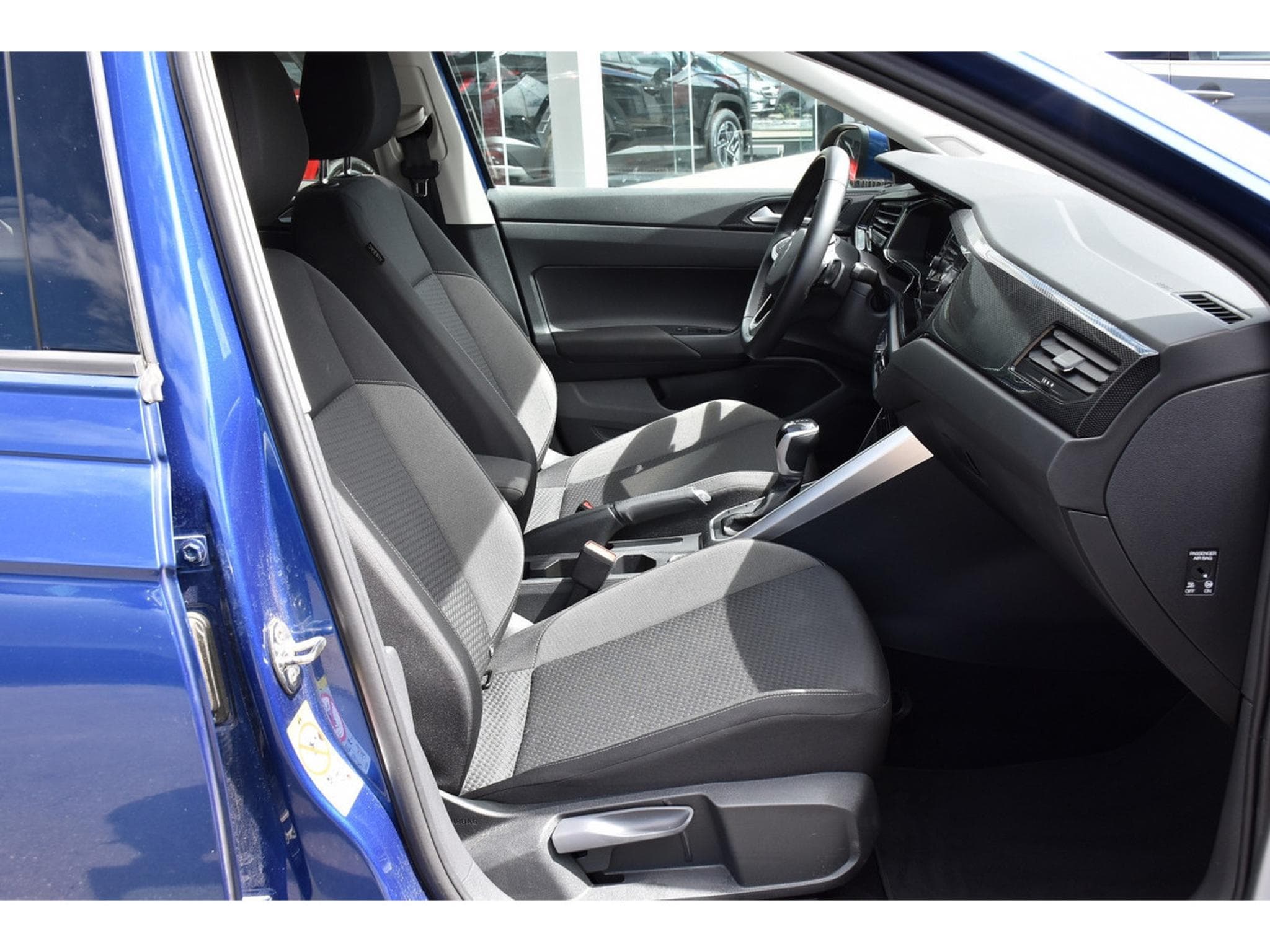 VW Taigo 1.0 TSI Life DSG ACC TRAVEL CAM KEYLESS JA17 1° MAIN (2025) - Foto 7