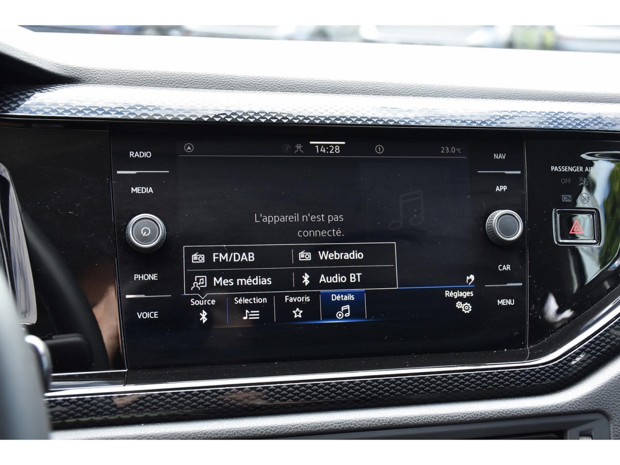 VW Taigo 1.0 TSI Life DSG ACC TRAVEL CAM KEYLESS JA17 1° MAIN (2025) - Foto 10