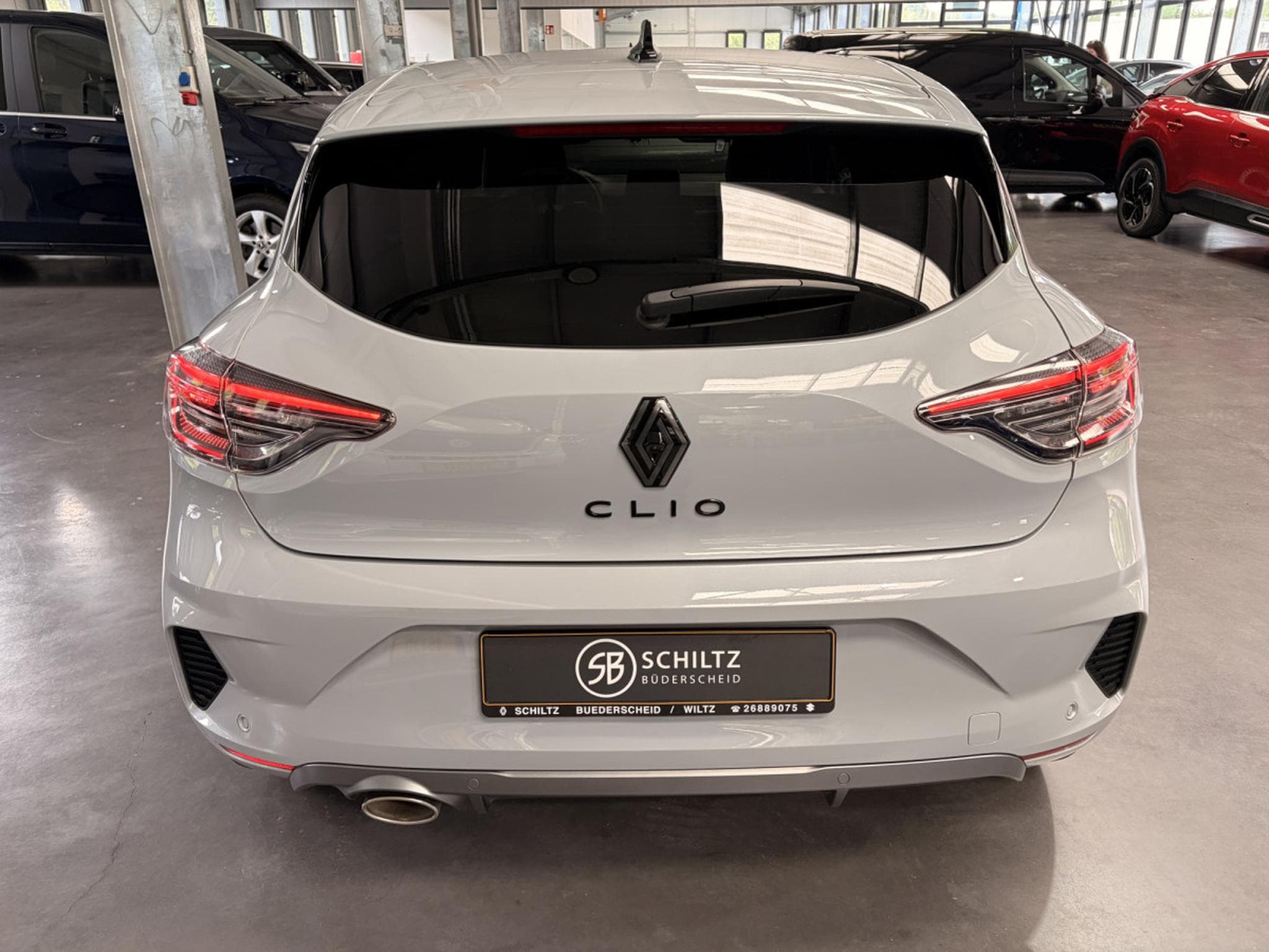 Renault Clio V 1.0 TCe Esprit Alpine (2025) - Photo 4