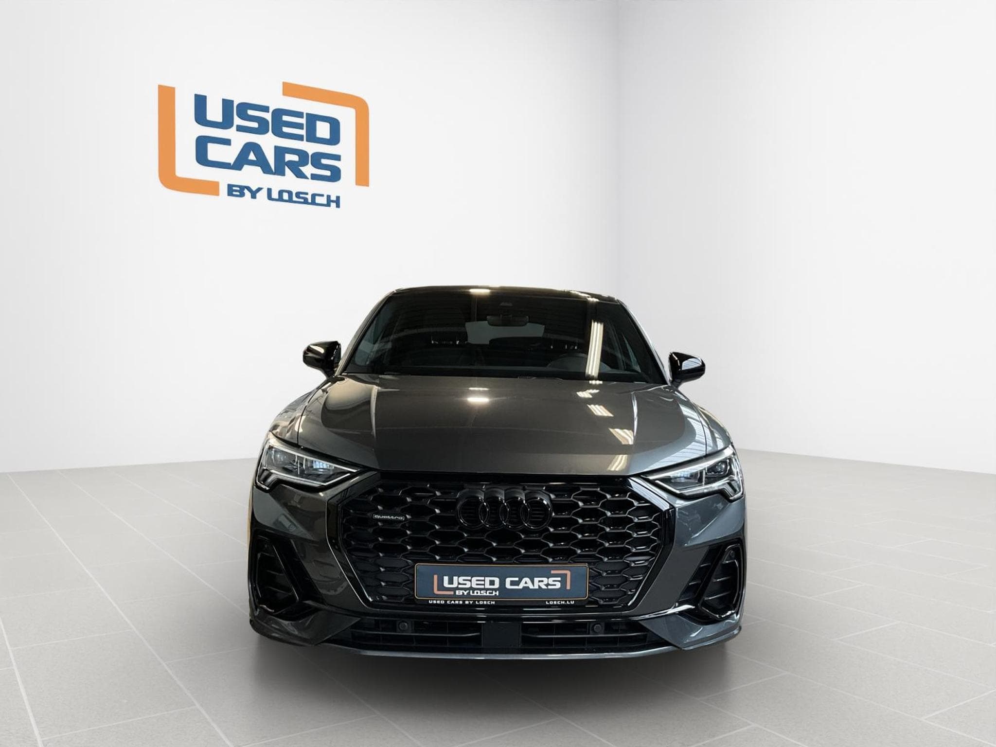 Audi Q3 S-line+S-Tronic+Quattro+Pano+LM19+P.Premium+Black-Style (2020) - Foto 3
