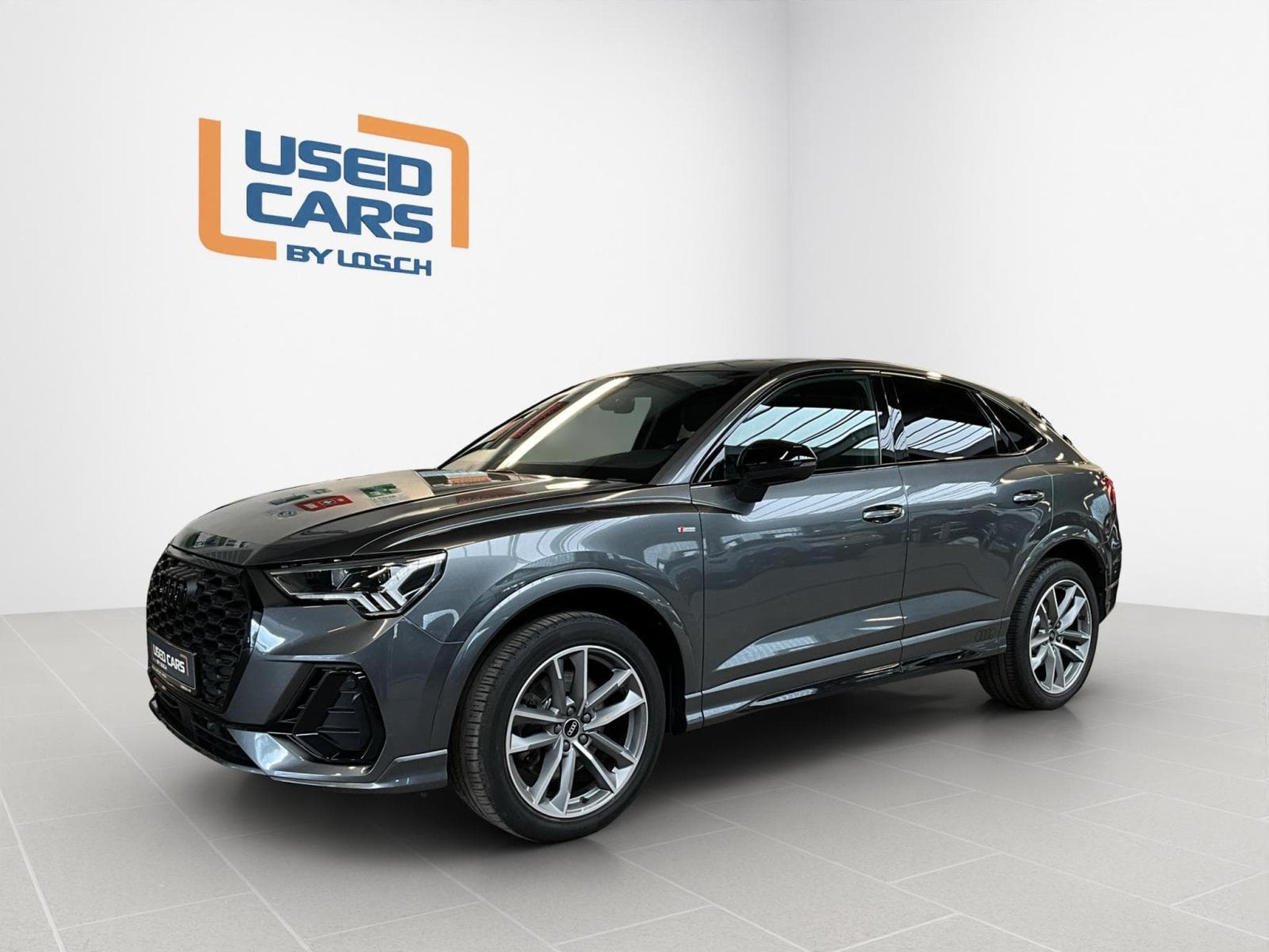 Audi Q3 S-line+S-Tronic+Quattro+Pano+LM19+P.Premium+Black-Style (2020) - Foto 4