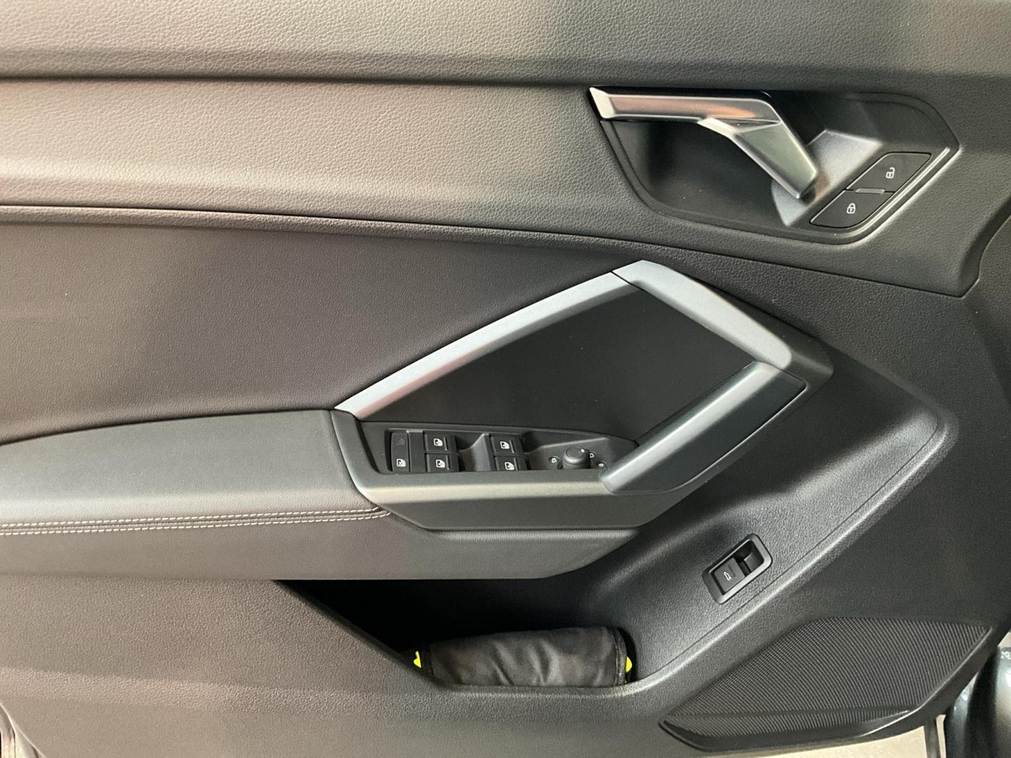 Audi Q3 S-line+S-Tronic+Quattro+Pano+LM19+P.Premium+Black-Style (2020) - Foto 14