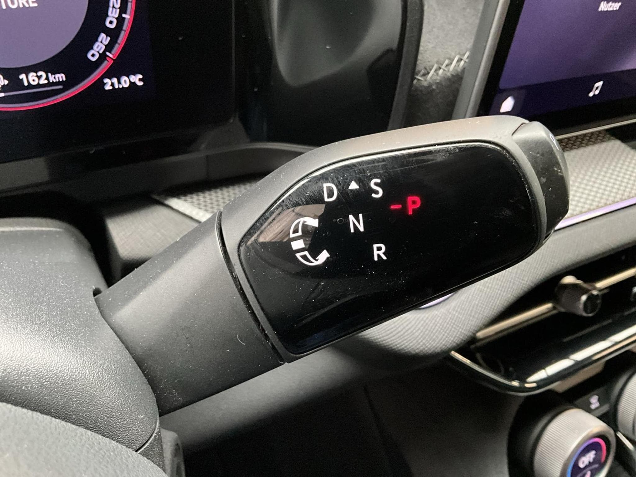 Skoda Kodiaq Sportsline+PHEV+DSG+Simply-Clever+LM20+AHK (2025) - Foto 12