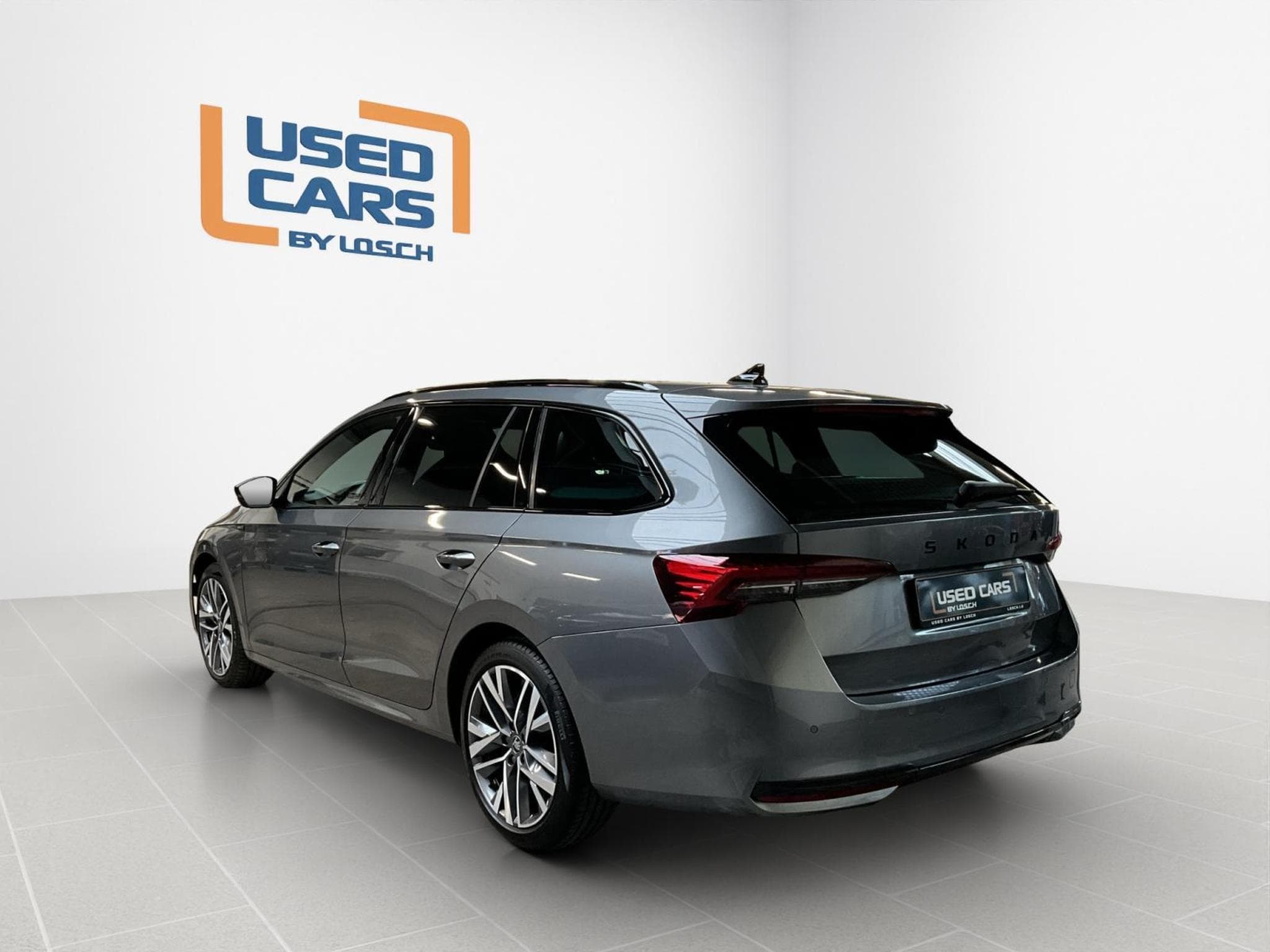 Skoda Octavia Sportline+DSG+P.Assisted+AHK+P:Confort+Pano (2025) - Foto 6