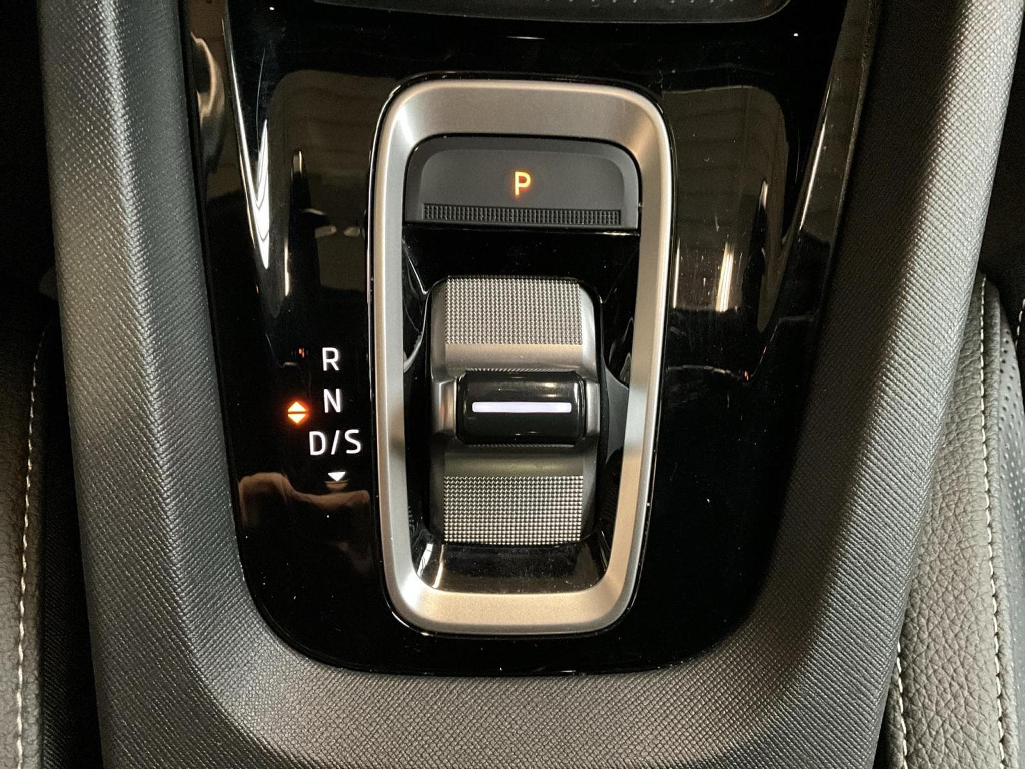 Skoda Octavia Sportline+DSG+P.Assisted+AHK+P:Confort+Pano (2025) - Foto 12
