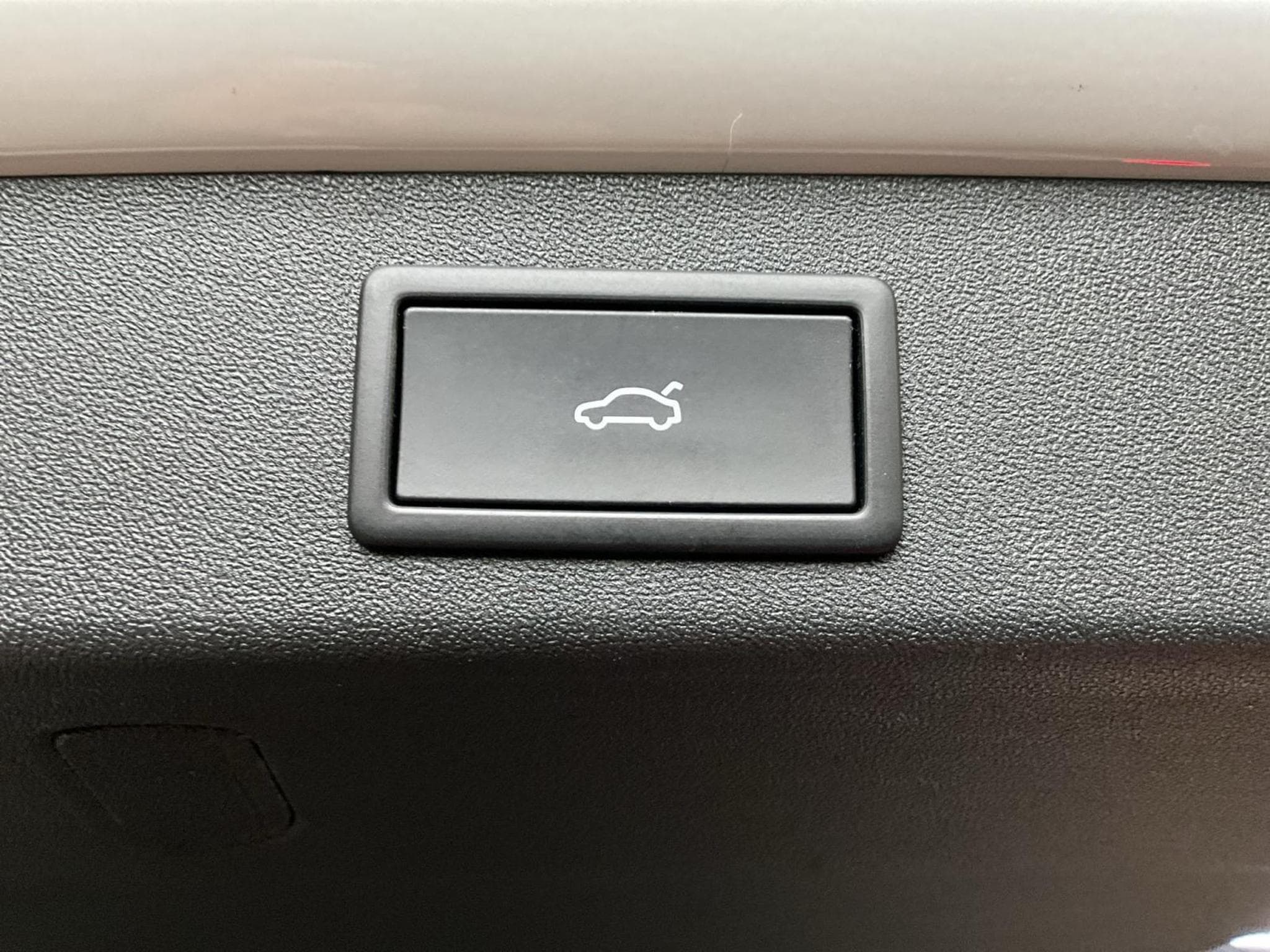 Skoda Kodiaq Sportsline+PHEV+DSG+Simply-Clever+LM20+AHK (2025) - Foto 19