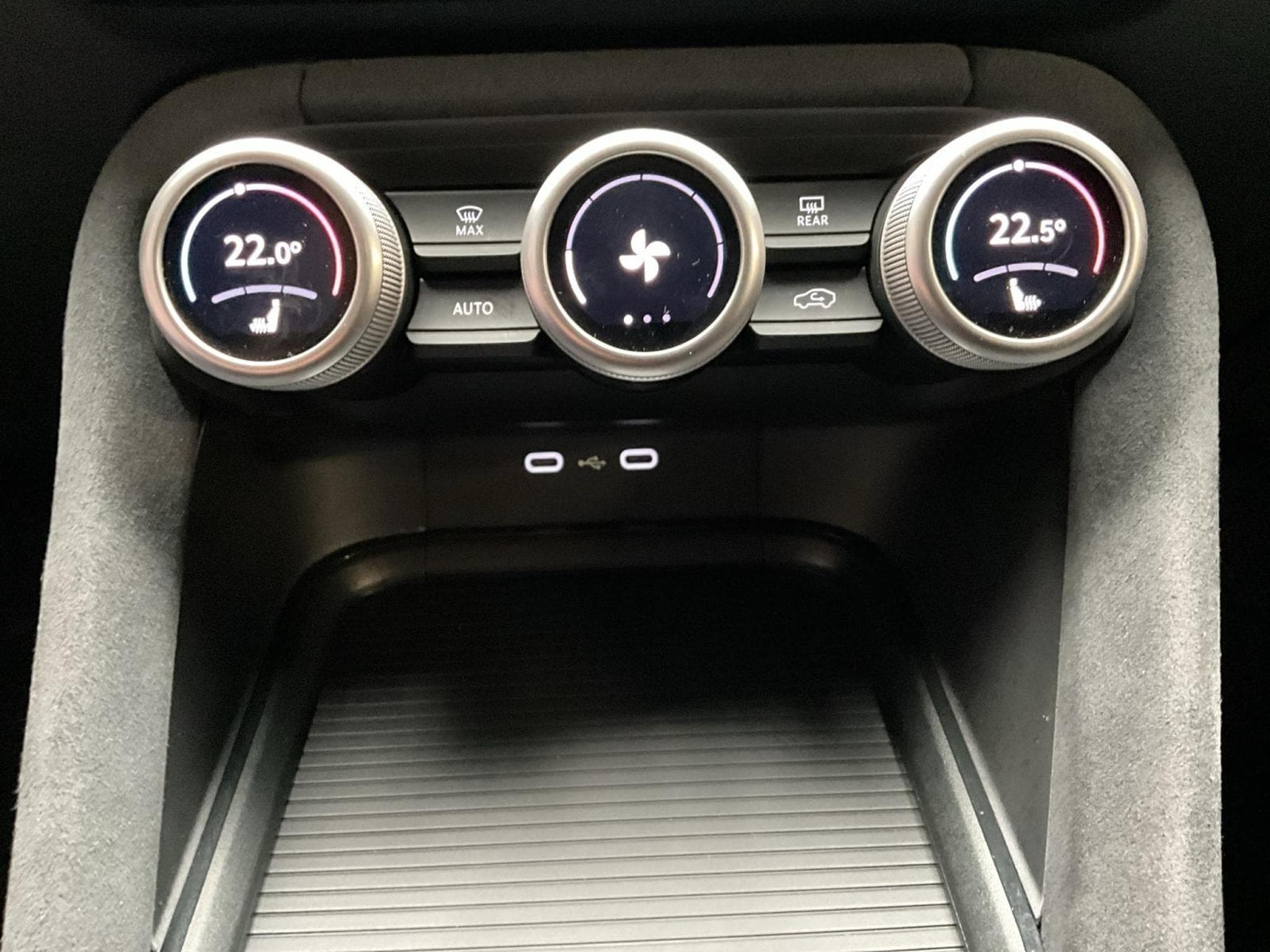 Skoda Kodiaq Sportsline+PHEV+DSG+Simply-Clever+LM20+AHK (2025) - Foto 22