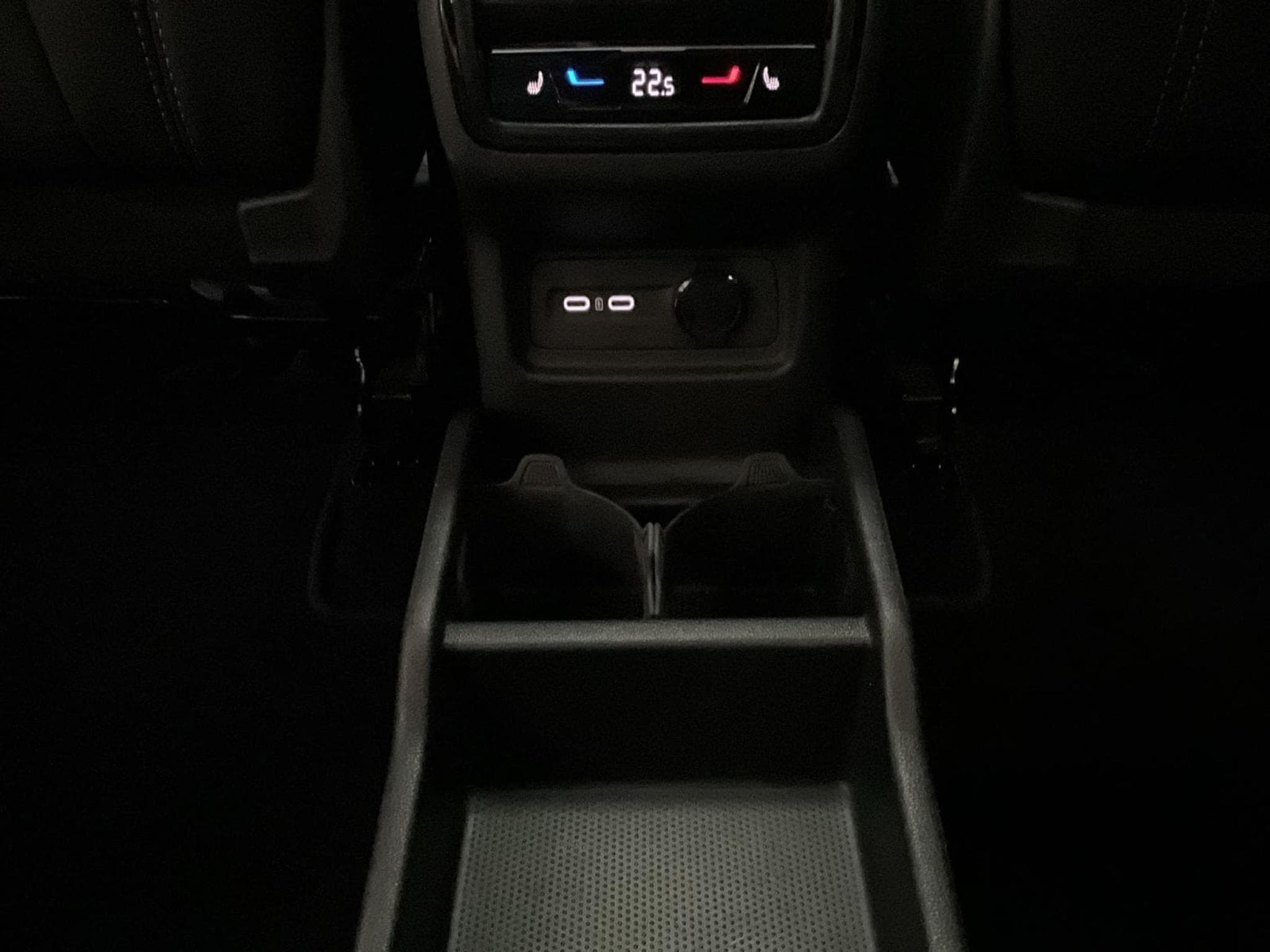 Skoda Kodiaq Sportsline+PHEV+DSG+Simply-Clever+LM20+AHK (2025) - Foto 23