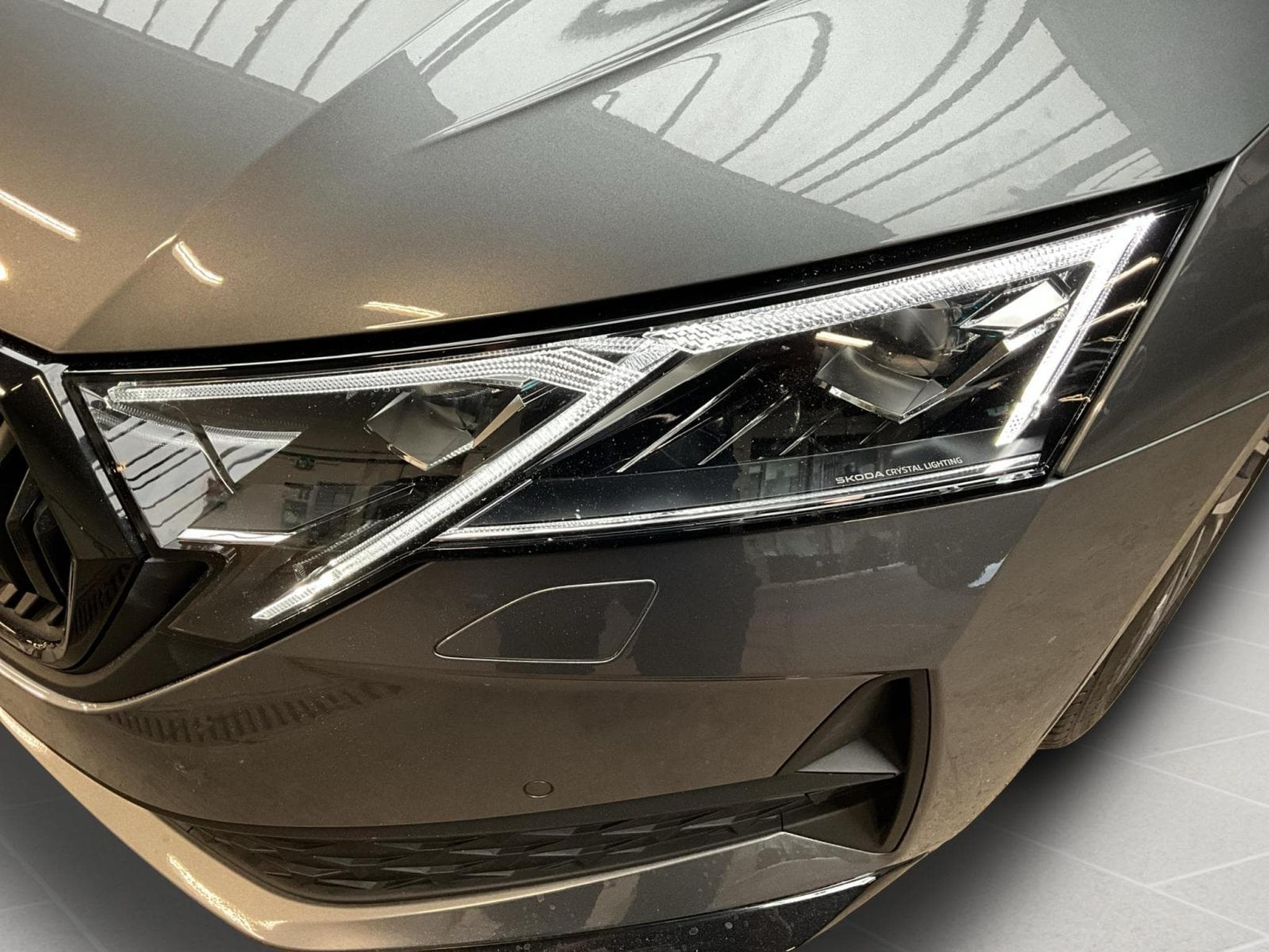 Skoda Octavia Sportline+DSG+P.Assisted+AHK+P:Confort+Pano (2025) - Foto 18
