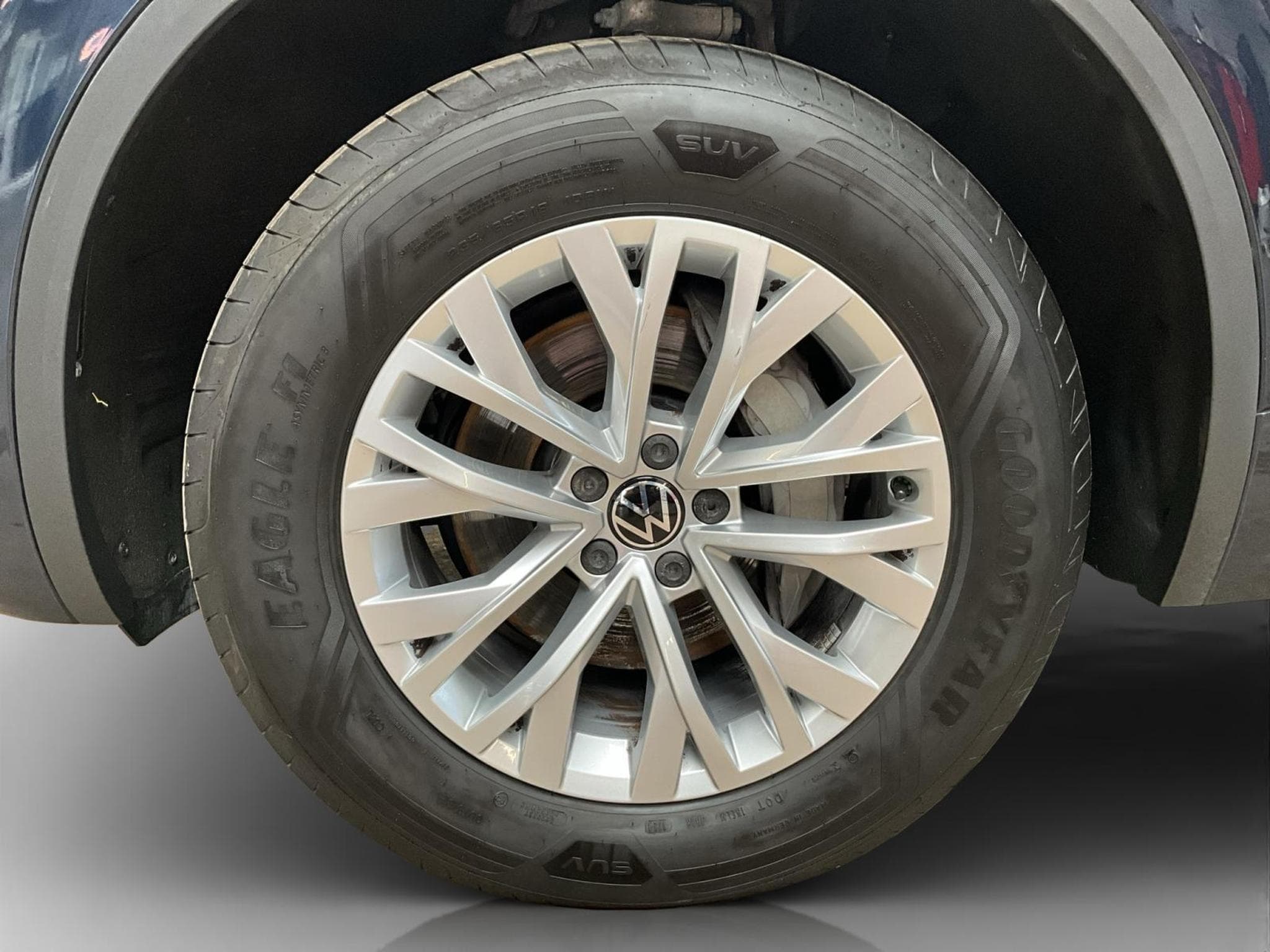 VW Touareg Elegance+V6TDI+4Motion+AHK+Pano+Navi+Led (2024) - Foto 8