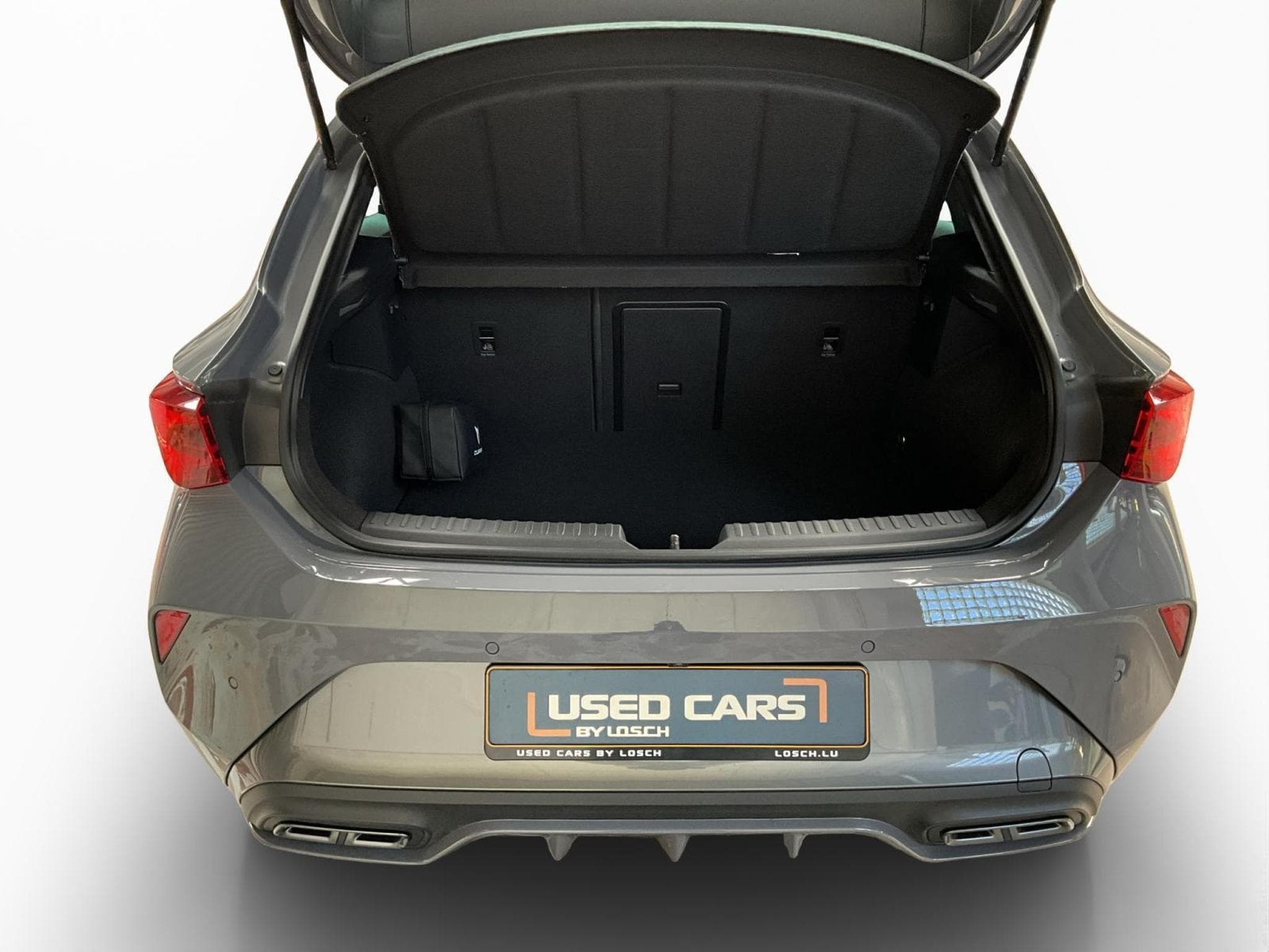 Cupra Leon DSG+Pure-Performance+Dynamic-Design+Intelligent-Drive+LED (2025) - Foto 16
