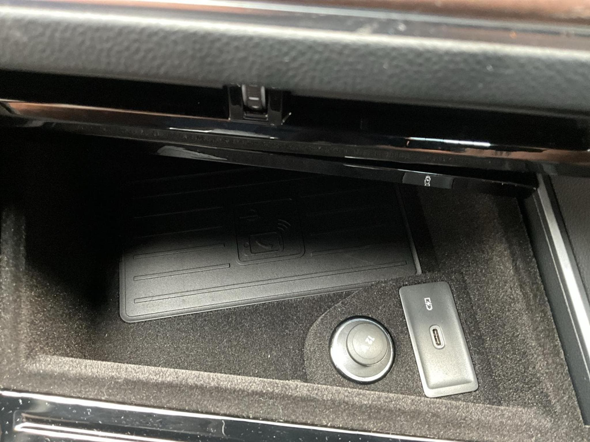 VW Touareg Elegance+V6TDI+4Motion+AHK+Pano+Navi+Led (2024) - Foto 21