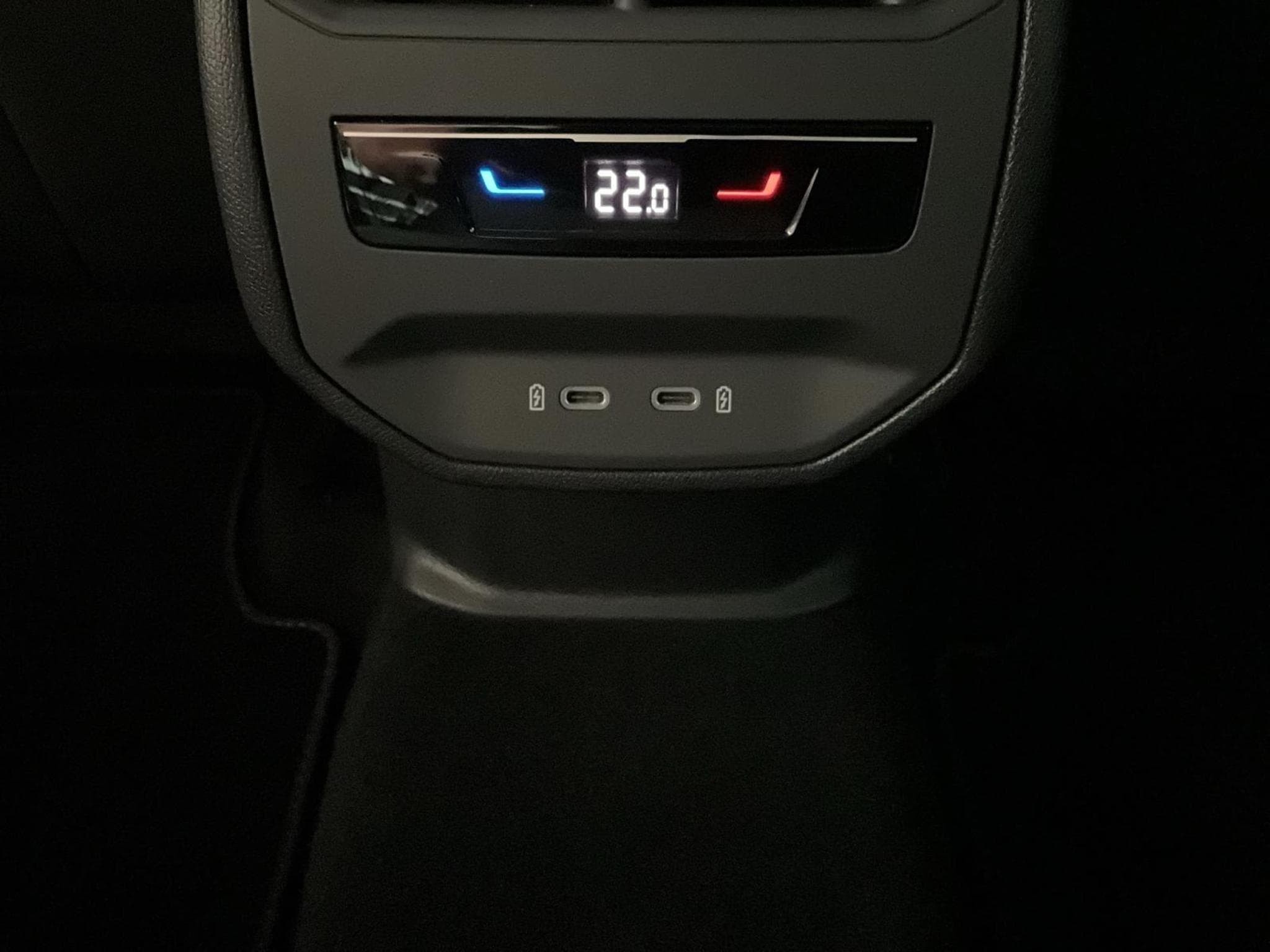 Cupra Leon DSG+Pure-Performance+Dynamic-Design+Intelligent-Drive+LED (2025) - Foto 20