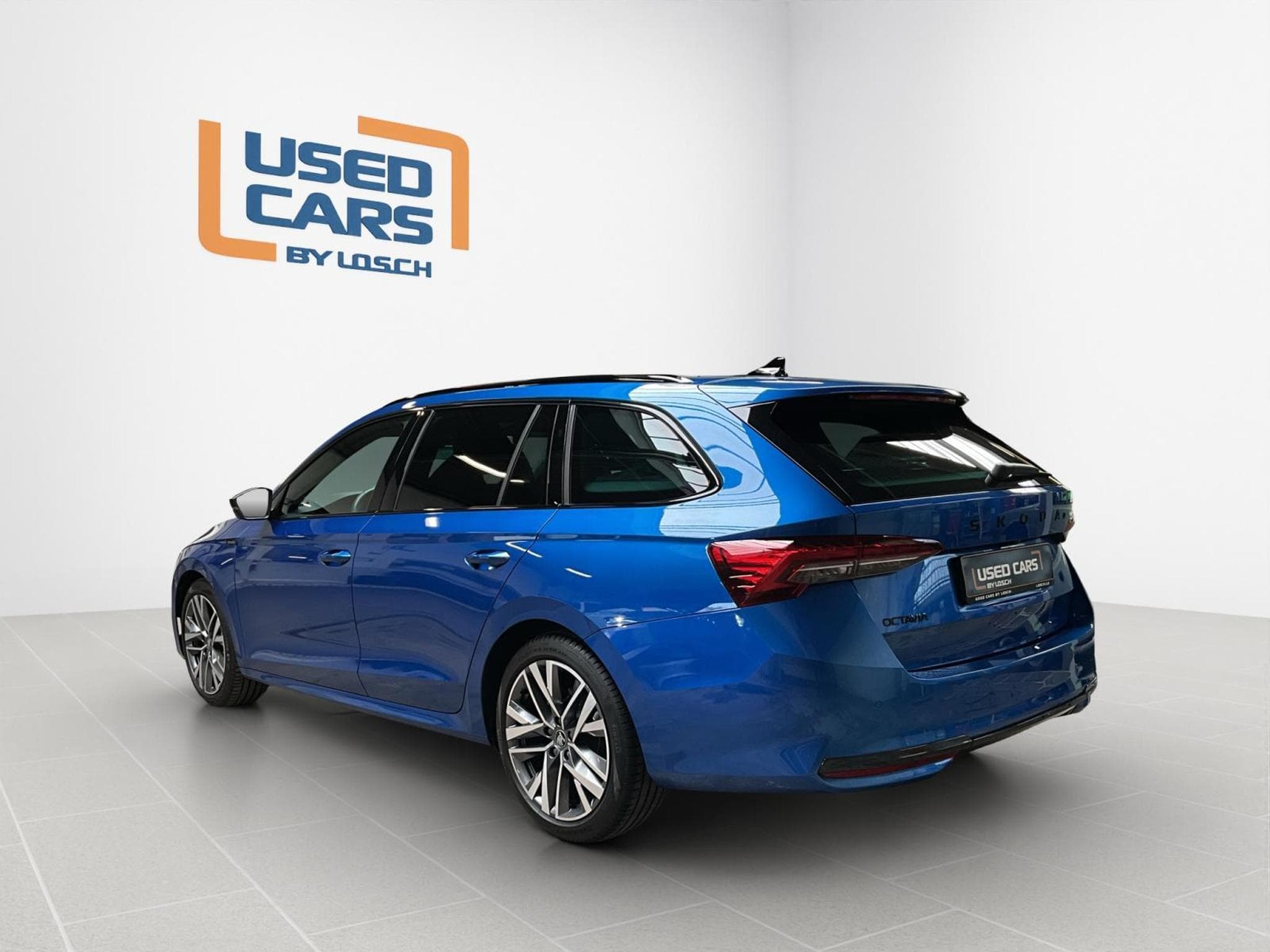 Skoda Octavia Sportline+DSG+Led+Navi+LM18+P.Sommeil (2025) - Foto 5
