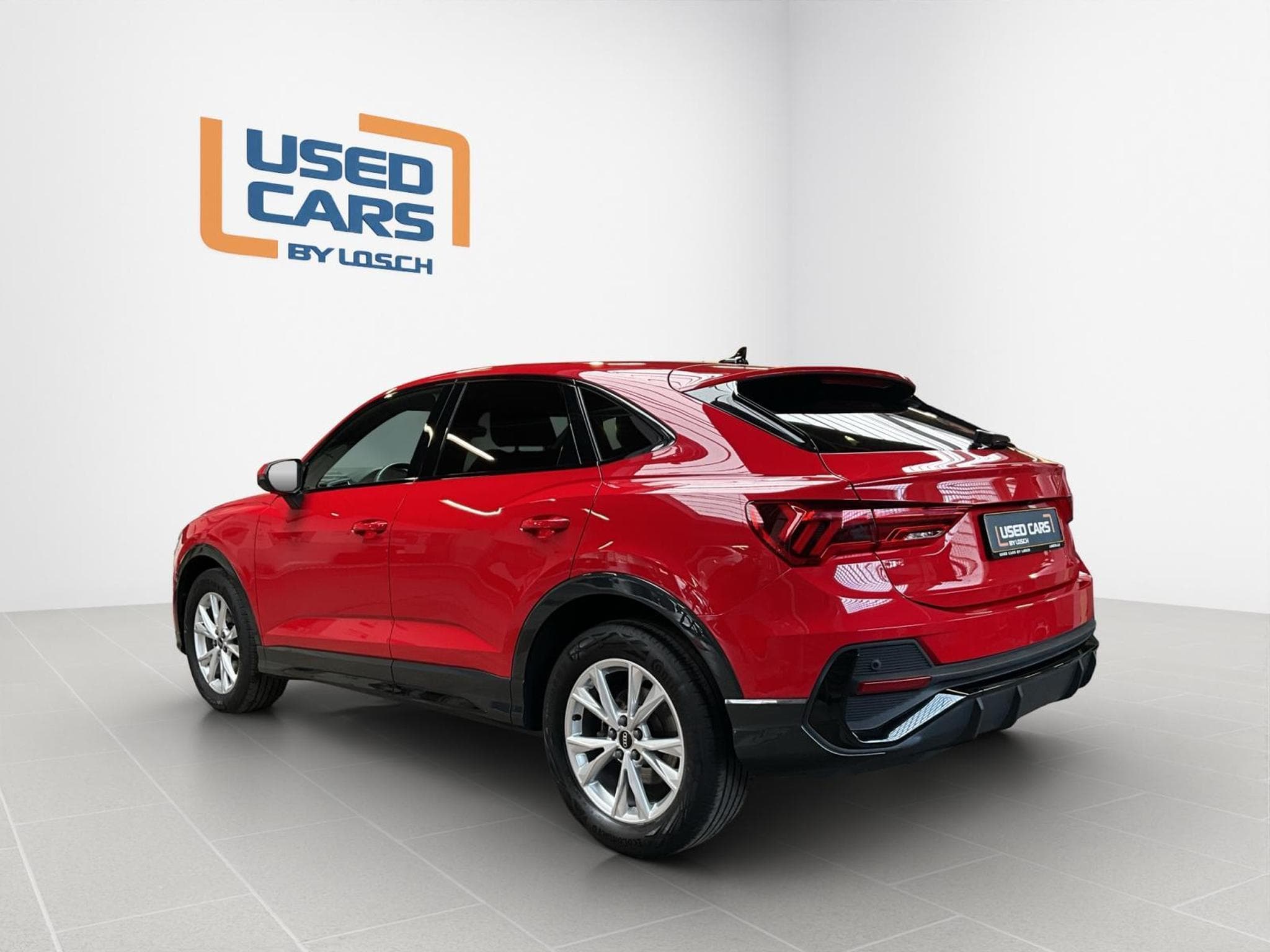 Audi Q3 SB+S-line+S-Tronic+35TFSI+P.Premium+AHK+LED+NAVI (2024) - Foto 5