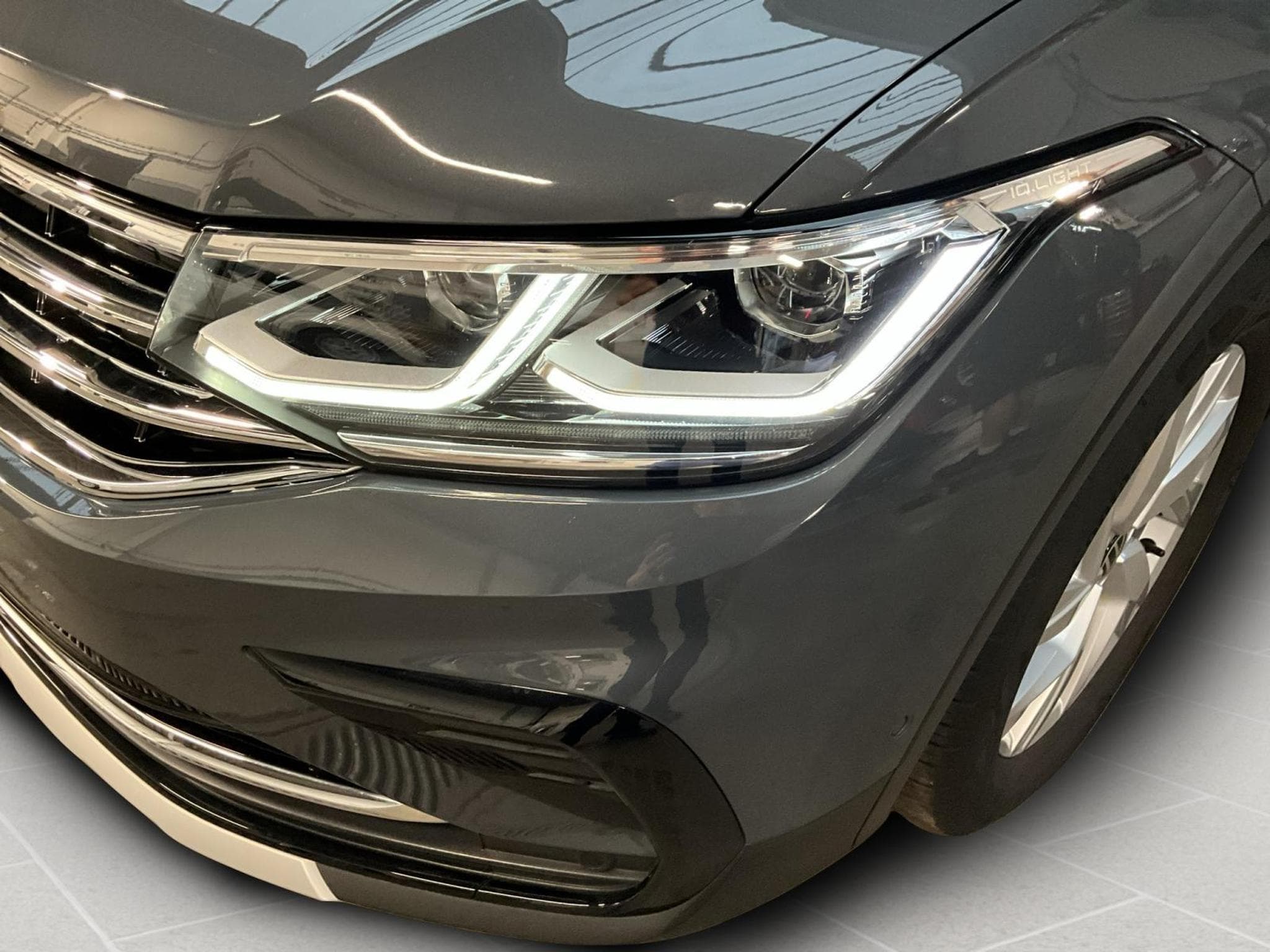 VW Tiguan Elegance+DSG+Led+Navi+DAB (2023) - Foto 17