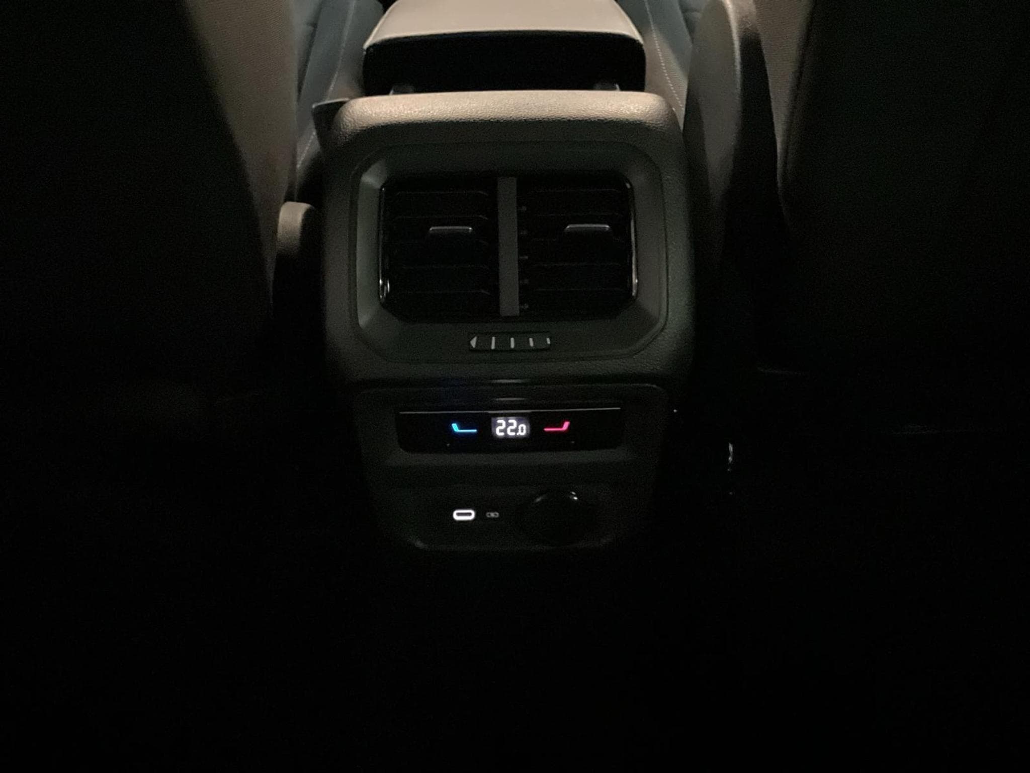 VW Tiguan Elegance+DSG+Led+Navi+DAB (2023) - Foto 20