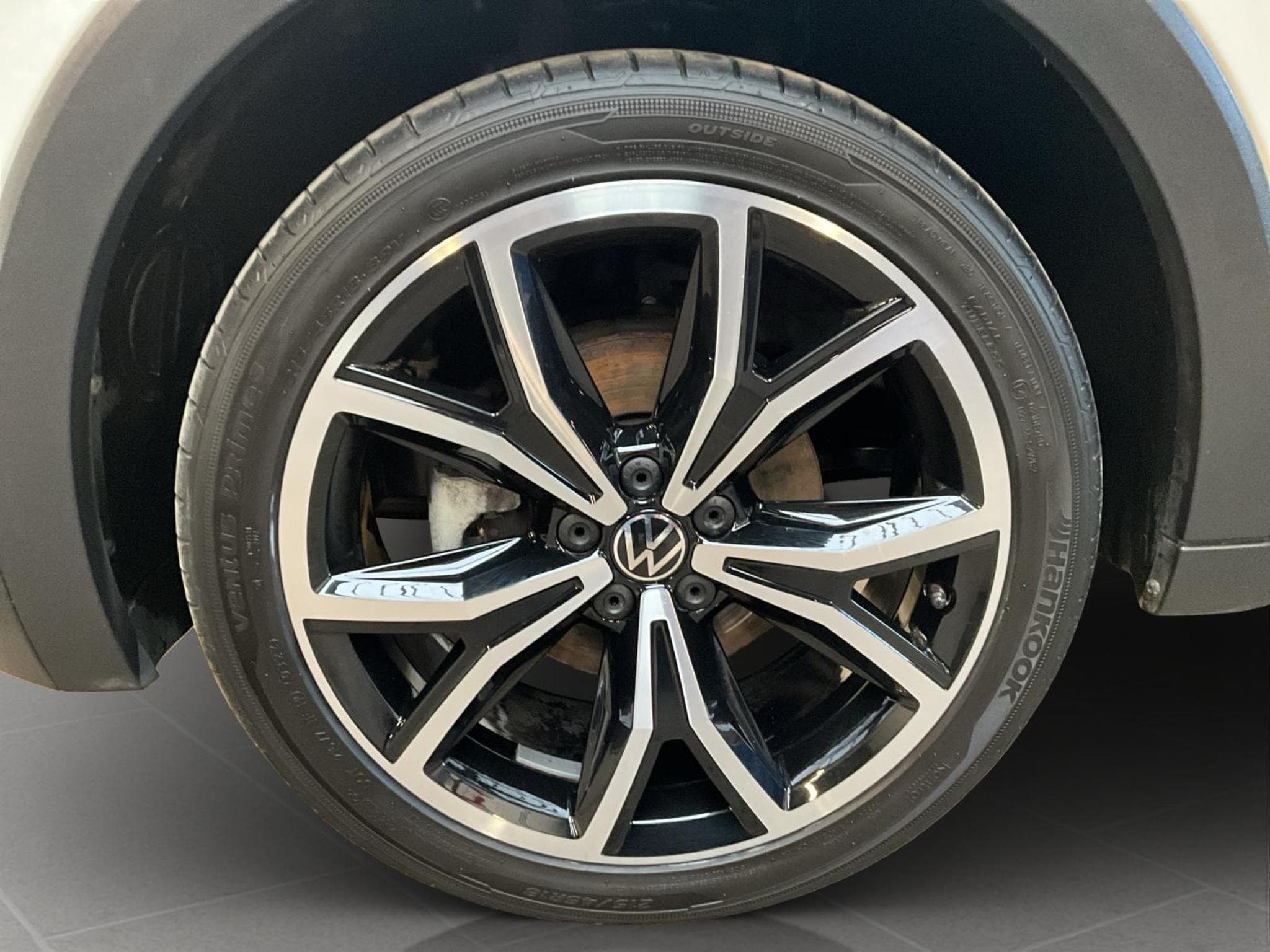 VW T-Cross Style+DSG+P.Technique+P.Lumiere+Black-Style+IQ-Drive (2022) - Foto 8