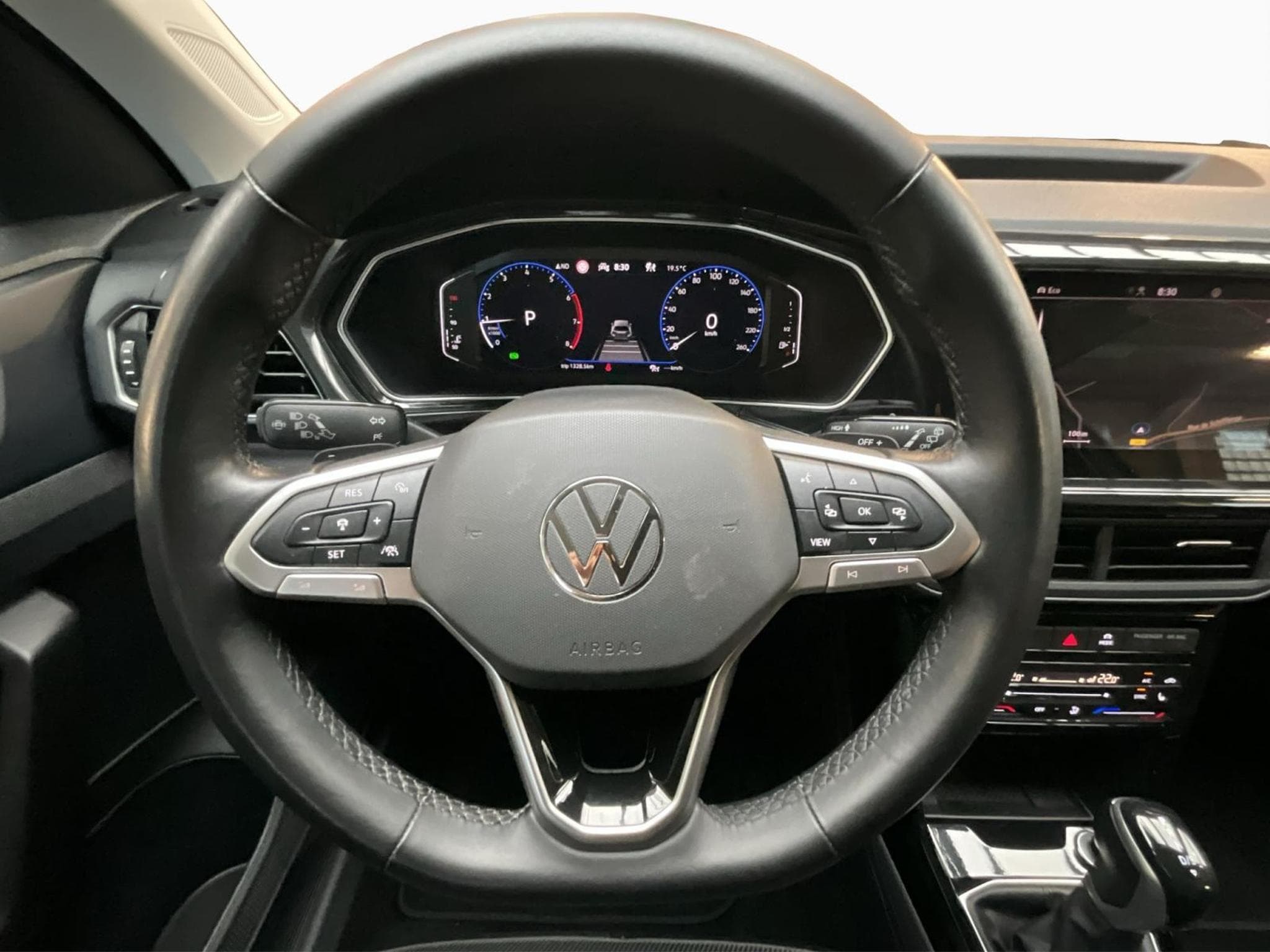 VW T-Cross Style+DSG+P.Technique+P.Lumiere+Black-Style+IQ-Drive (2022) - Foto 10