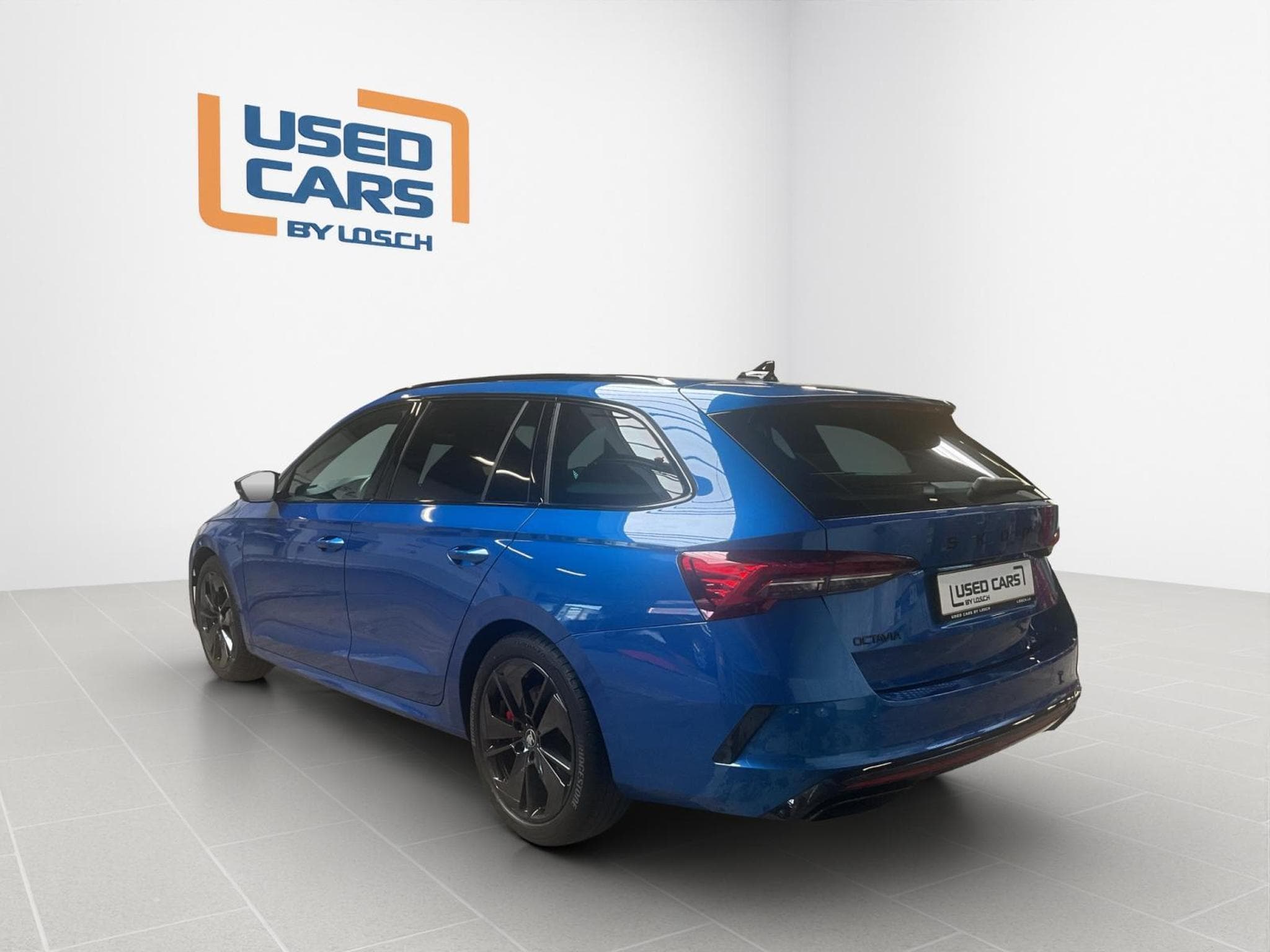 Skoda Octavia RS+DSG+Led+Navi+P.Simply&Clever+DAB+ (2025) - Foto 6