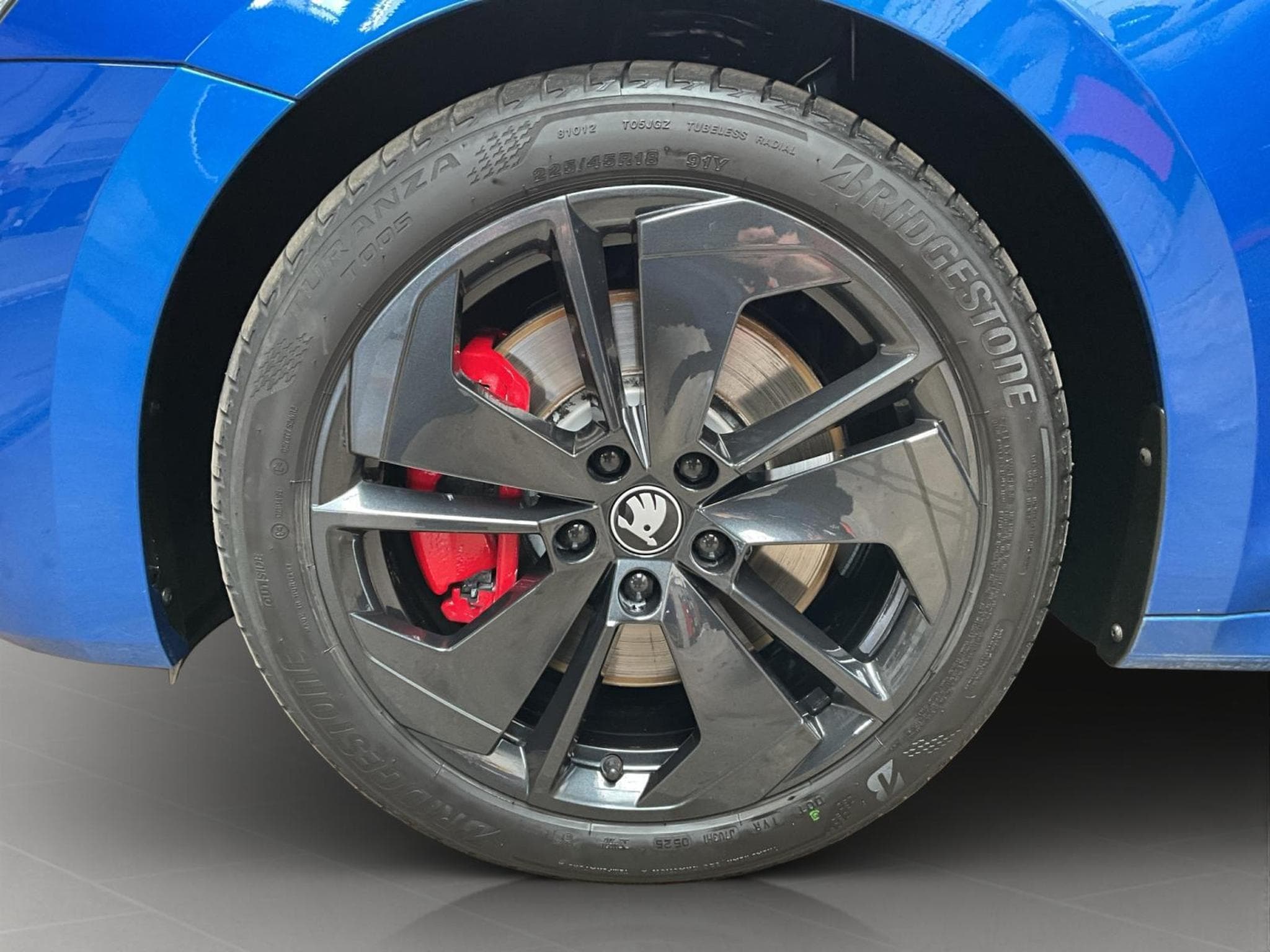 Skoda Octavia RS+DSG+Led+Navi+P.Simply&Clever+DAB+ (2025) - Foto 8