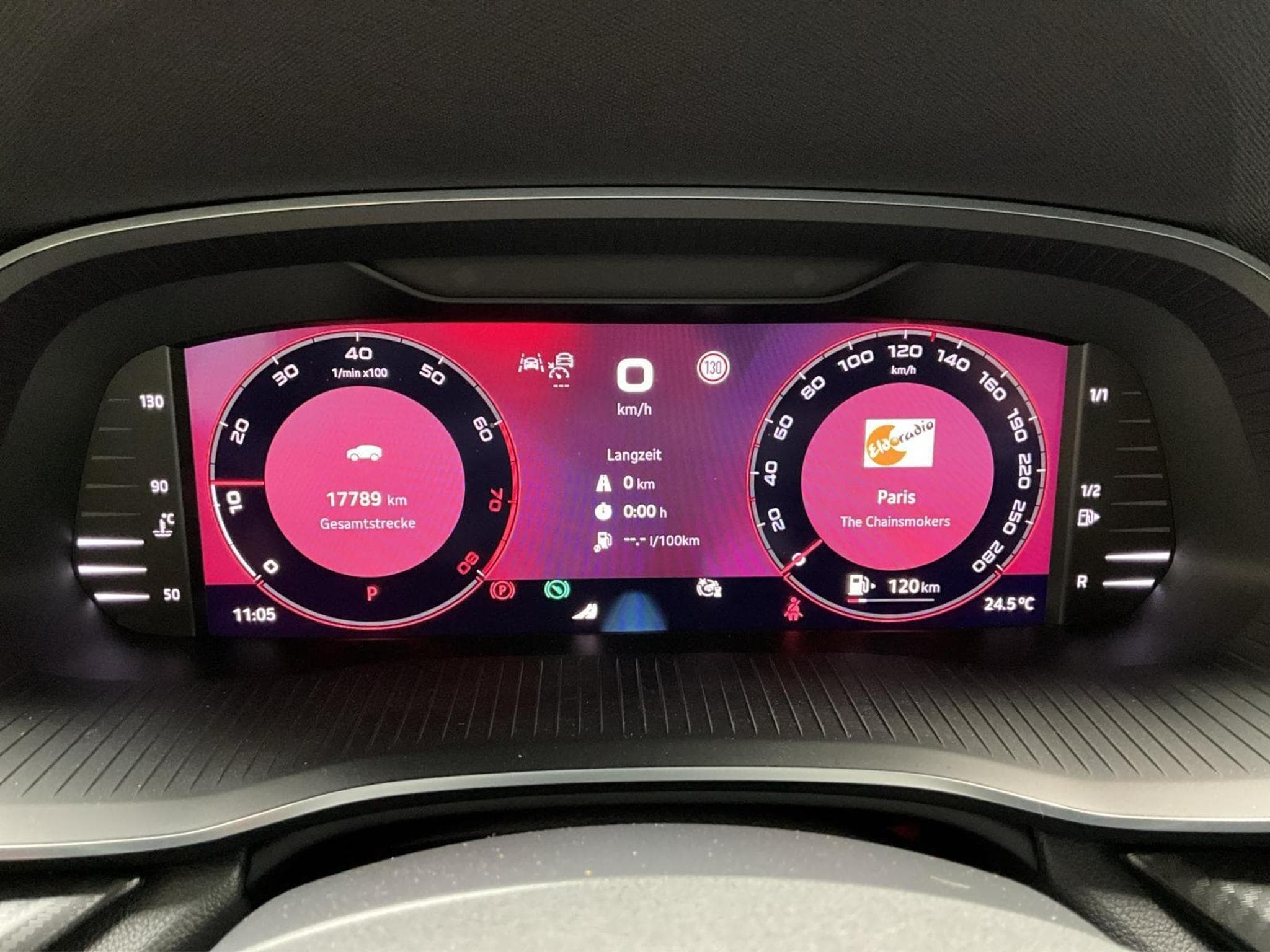 Skoda Octavia RS+DSG+Led+Navi+P.Simply&Clever+DAB+ (2025) - Foto 11
