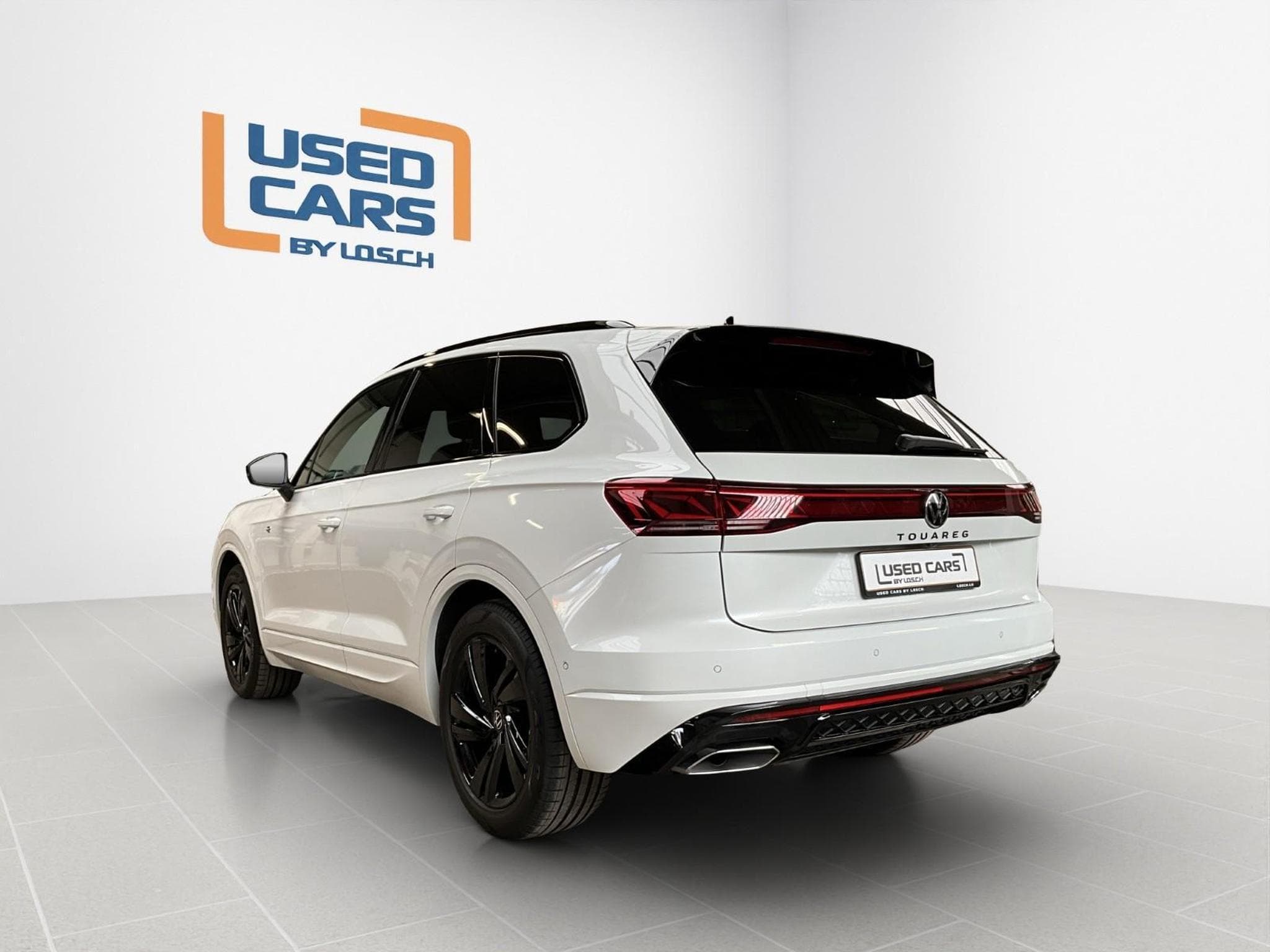 VW Touareg R-Line+Aut8+4Motion+FINAL-EDITION+Black-Style+StandHeizung (2026) - Foto 6