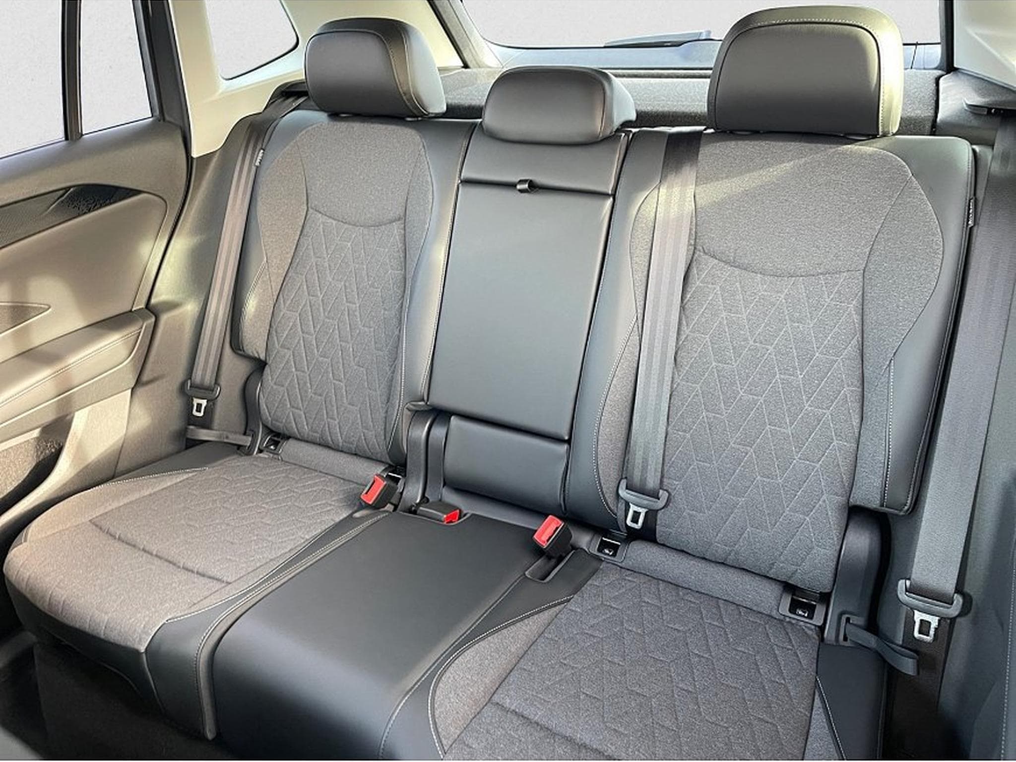 VW Tiguan (2025) - Foto 8