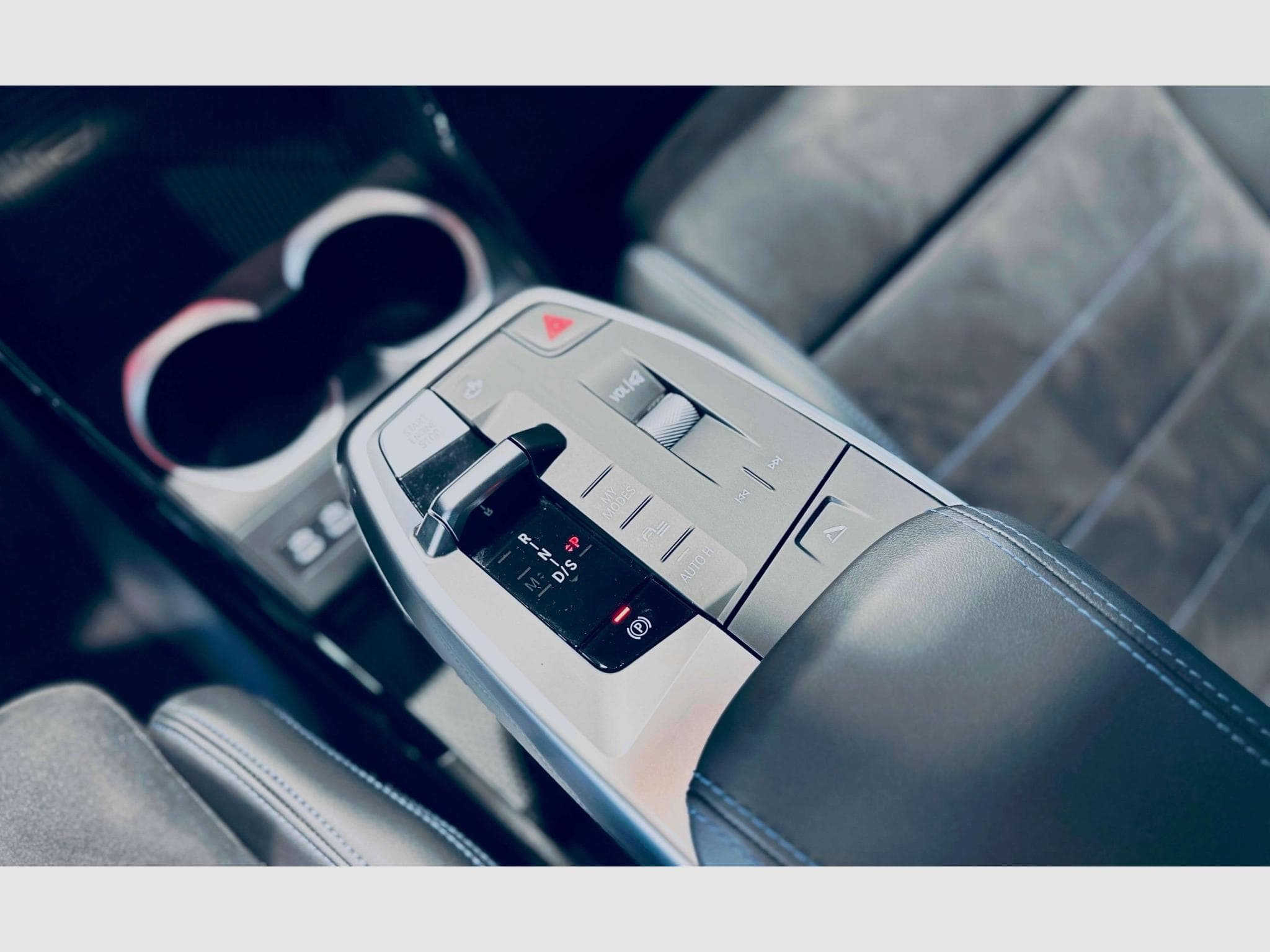 BMW X1 X1 SDRIVE20I M SPORT STEPTRONIC (2025) - Photo 9