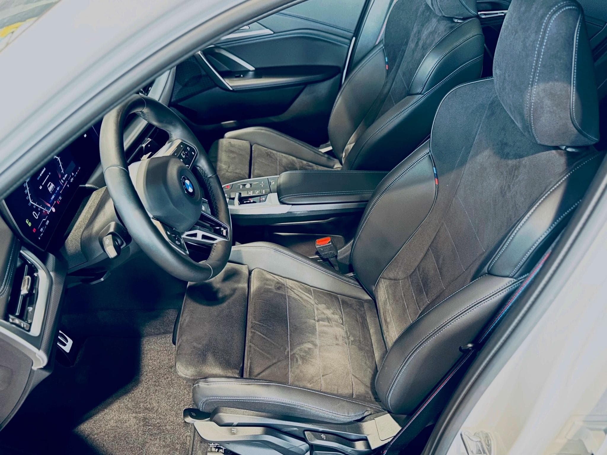 BMW X1 X1 SDRIVE20I M SPORT STEPTRONIC (2025) - Photo 6