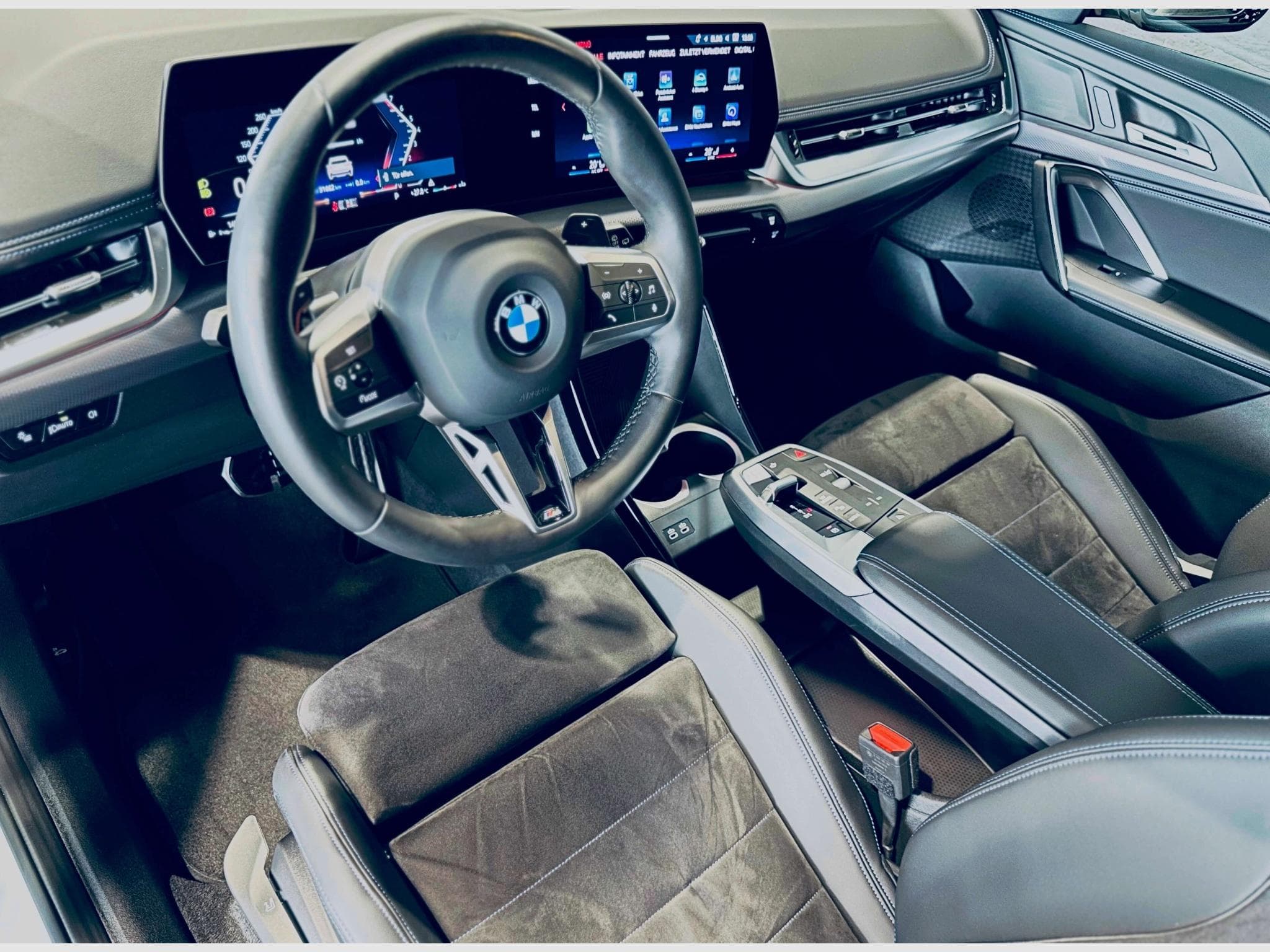 BMW X1 X1 SDRIVE20I M SPORT STEPTRONIC (2025) - Photo 8