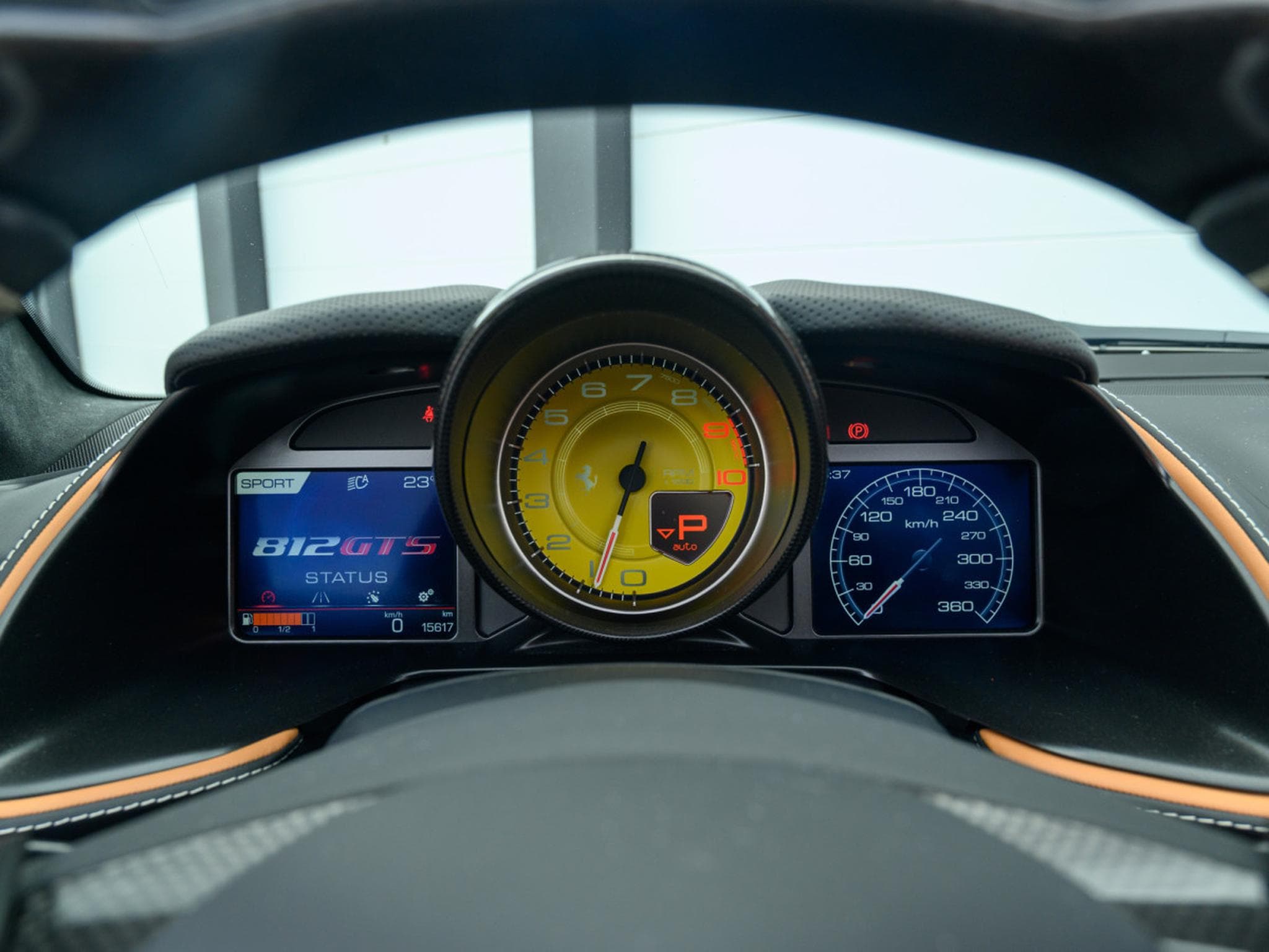Ferrari 812 GTS ATELIER | LIFT | CARBONE | TVA (2023) - Photo 20