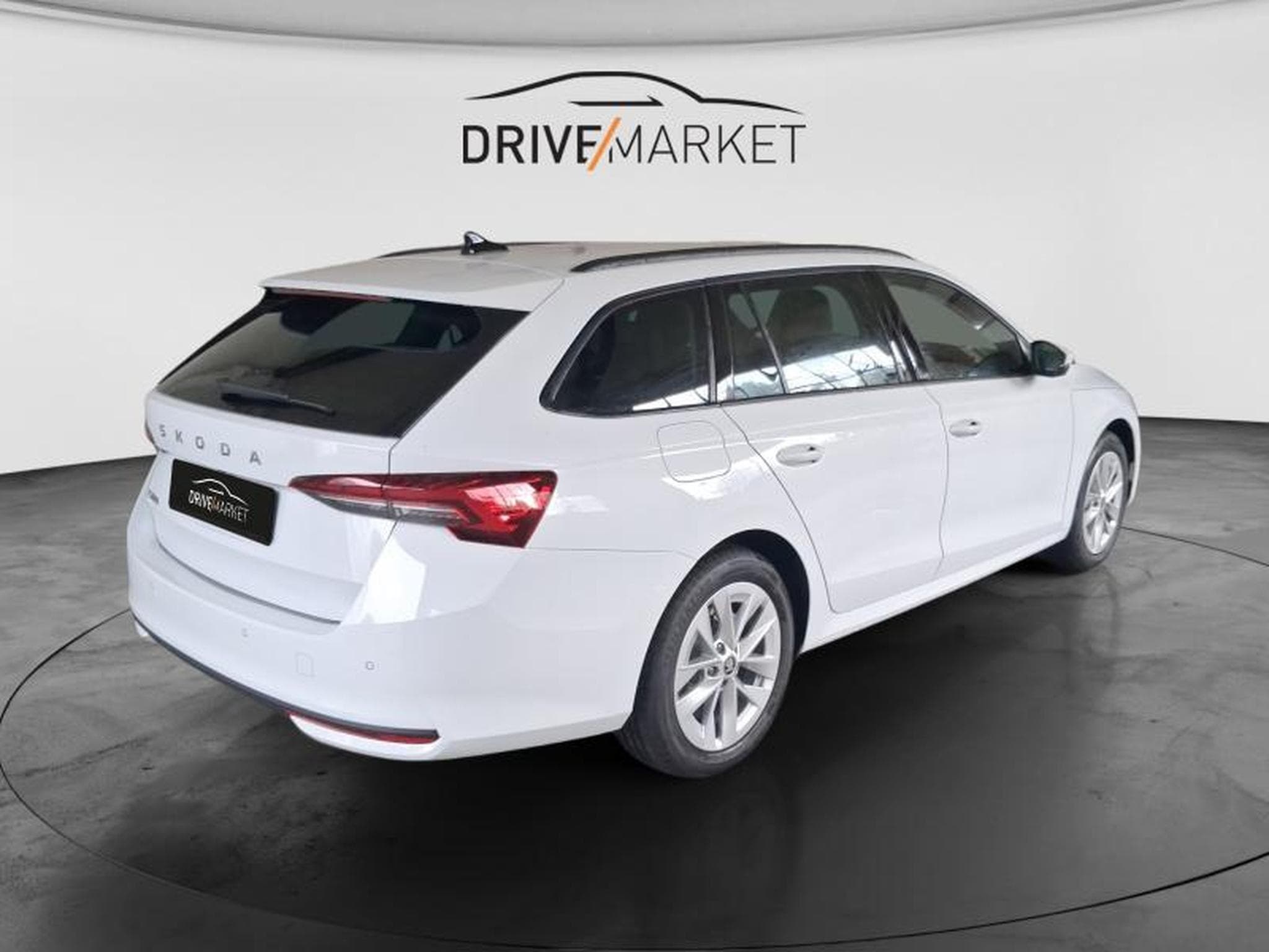 Skoda Octavia Selection (2026) - Photo 3