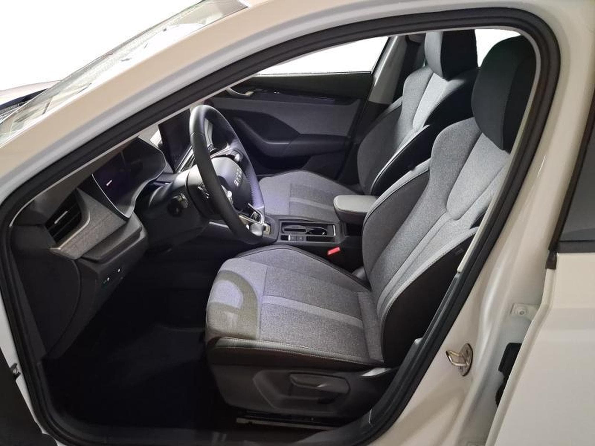 Skoda Octavia Selection (2026) - Photo 4